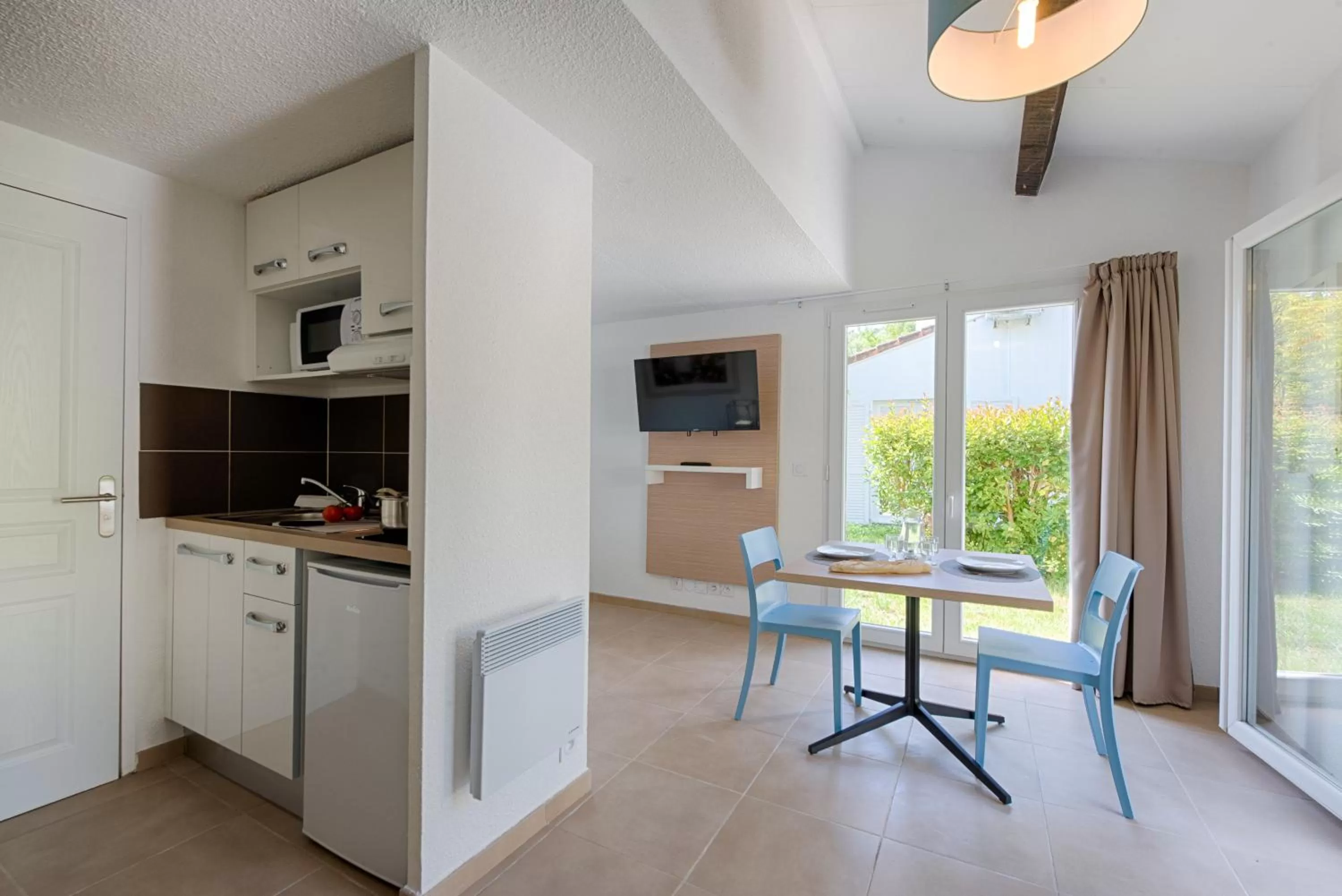 One Bedroom Apartment in Comfort Aparthotel Mandelieu la Napoule Village