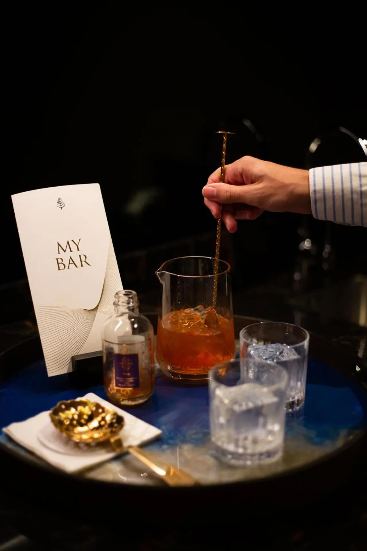 Deluxe River View Room King bed in Four Seasons Hotel Bangkok at Chao Phraya River