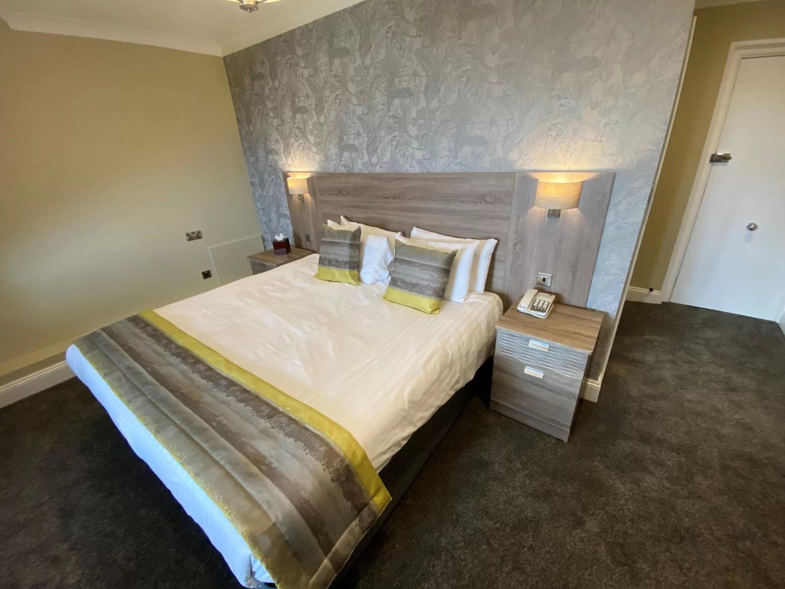 Double or Twin Room with Sea View in Hotel Miramar