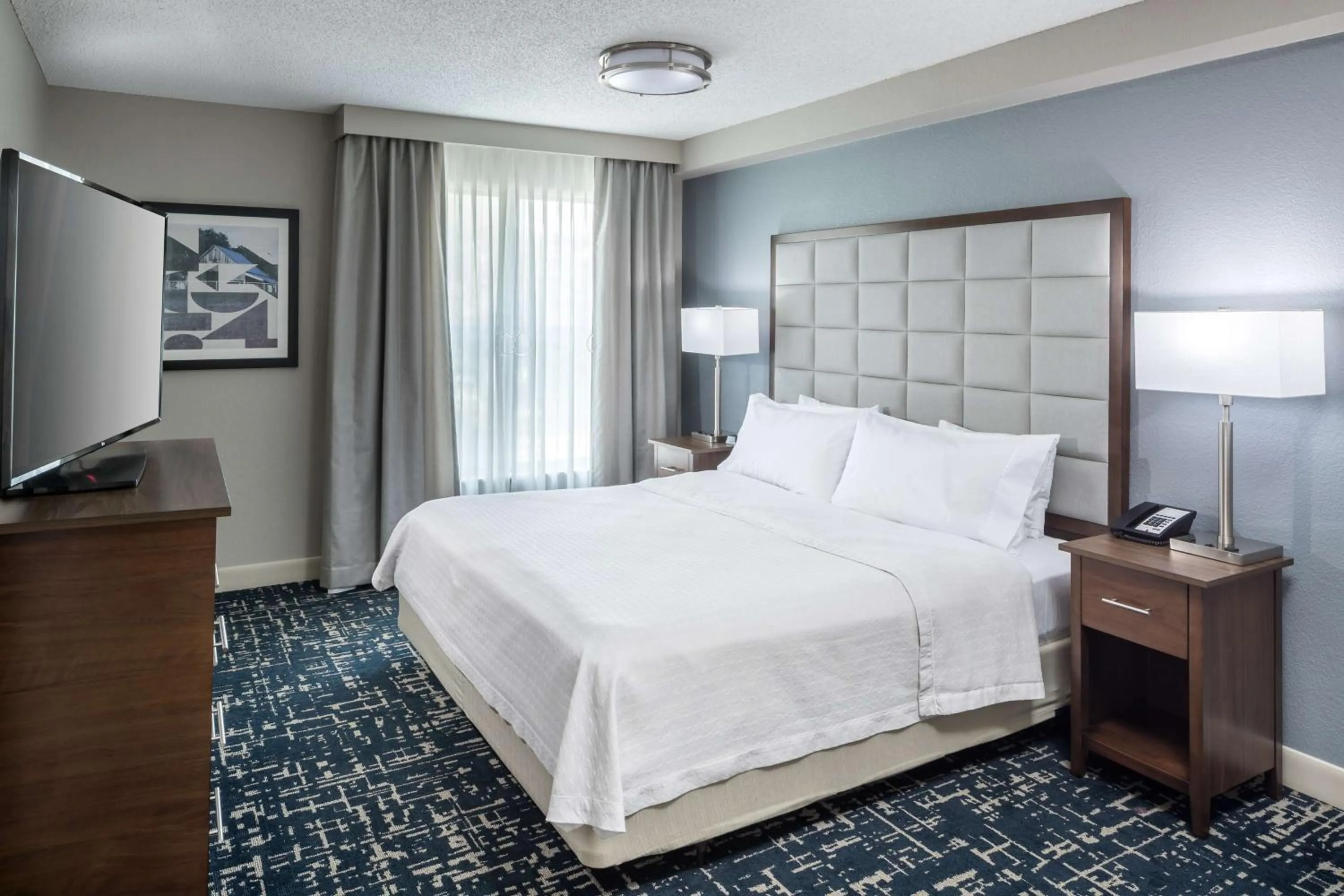 King Suite with Accessible Tub - Mobility and Hearing Access/Non-Smoking in Homewood Suites by Hilton Austin NW near The Domain