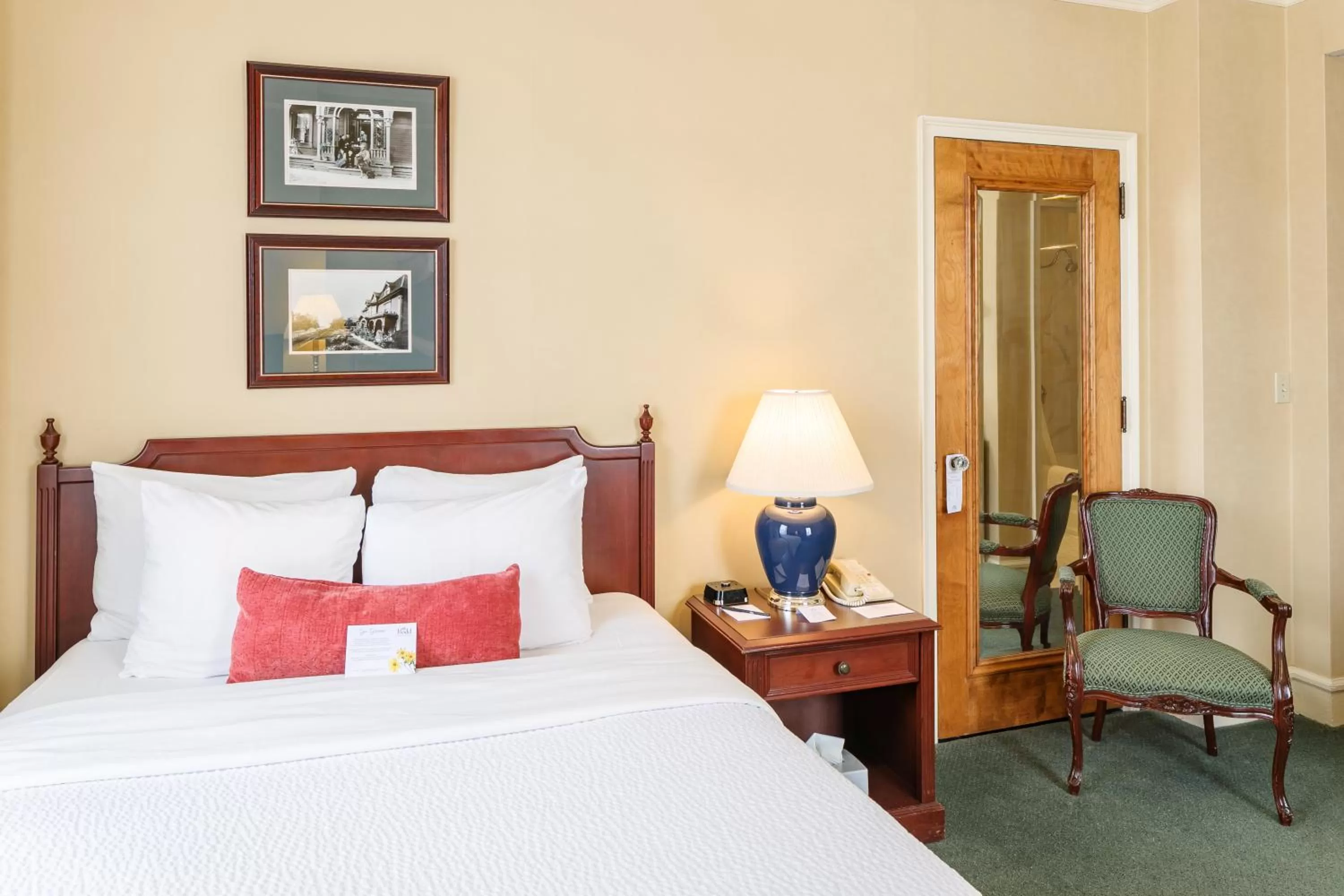 Queen Room in Rodd Charlottetown