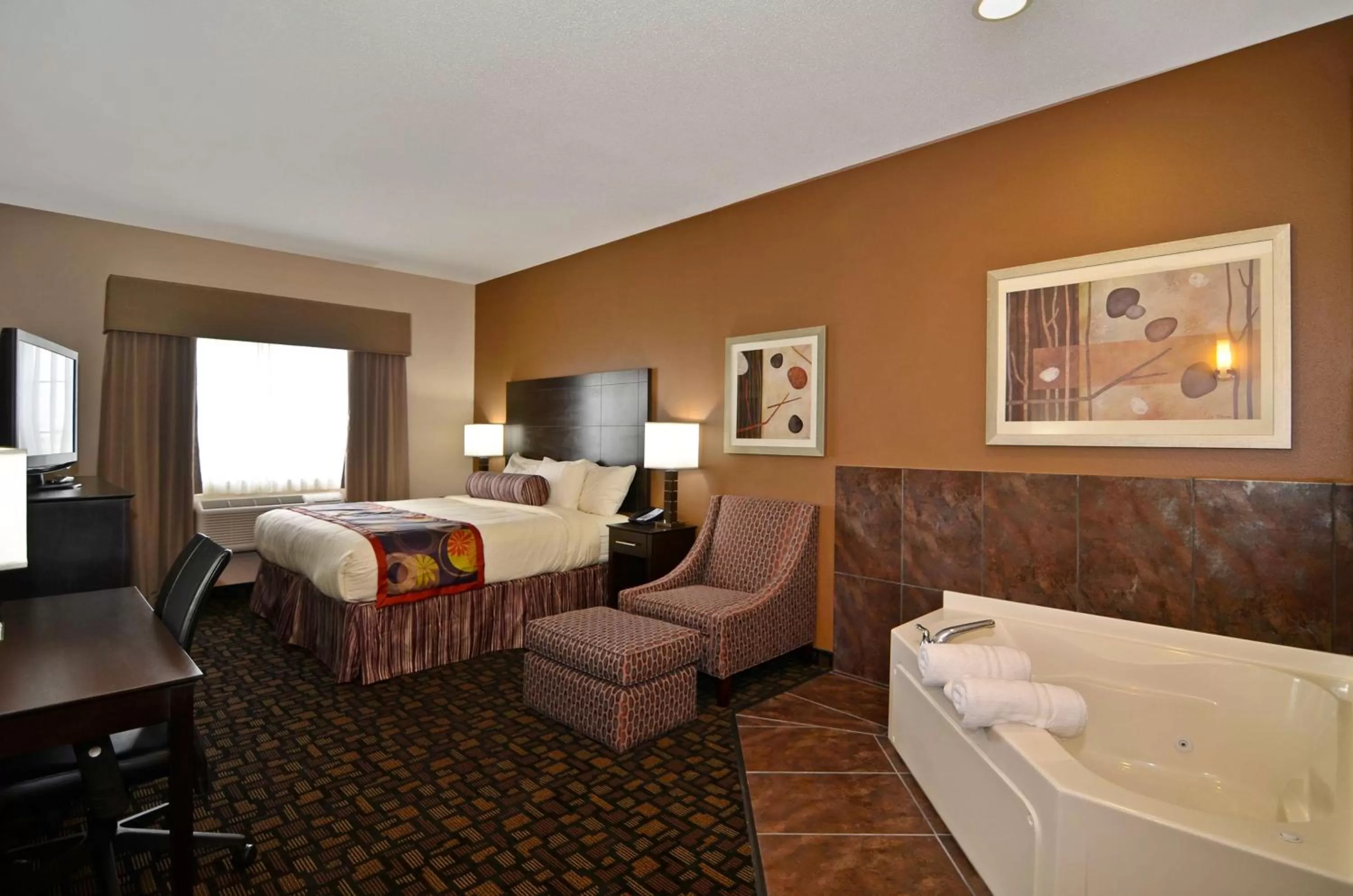 King Room - Non-Smoking in Best Western Plover-Stevens Point Hotel & Conference Center