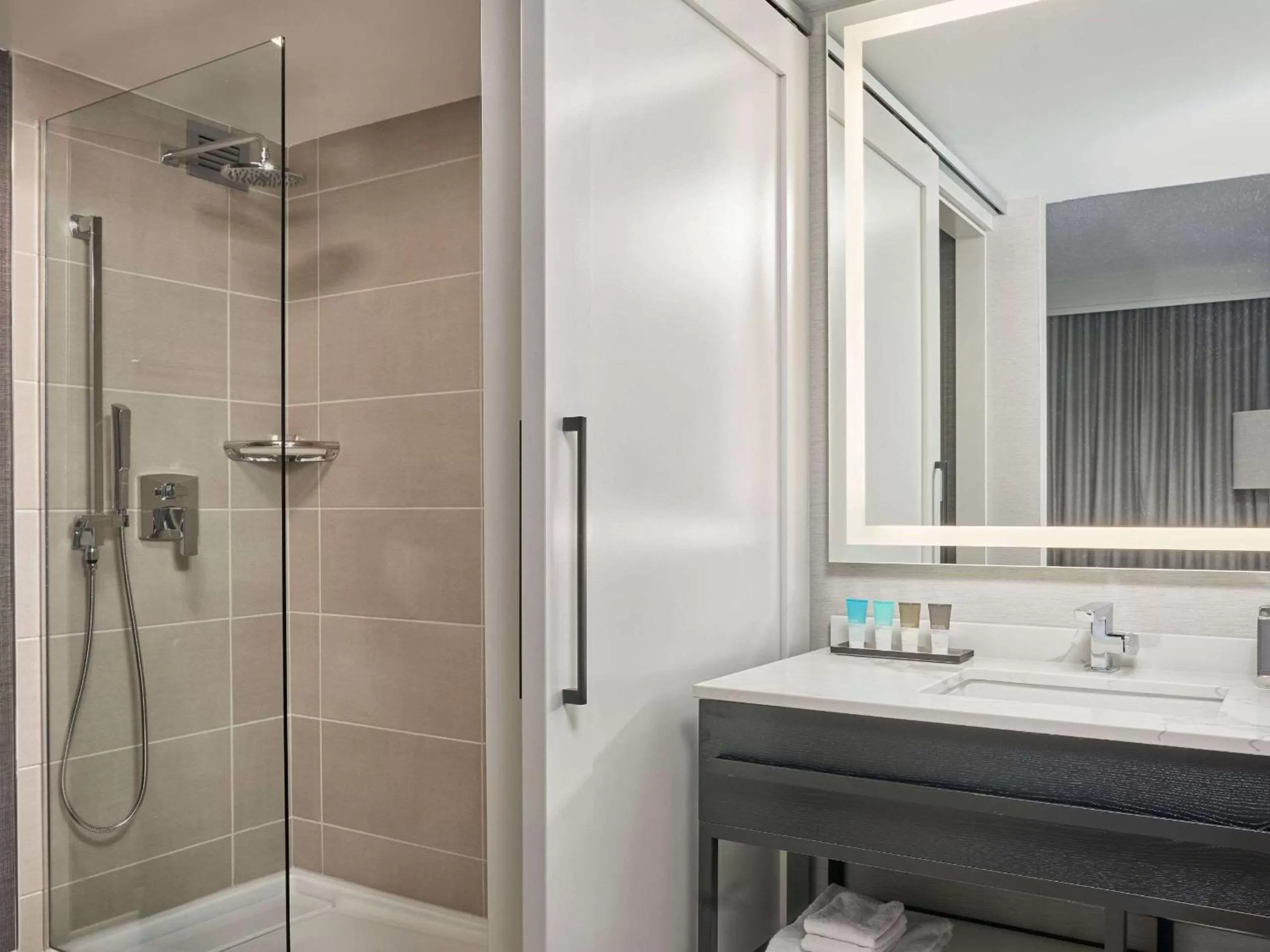 King Room in Hyatt Regency Deerfield