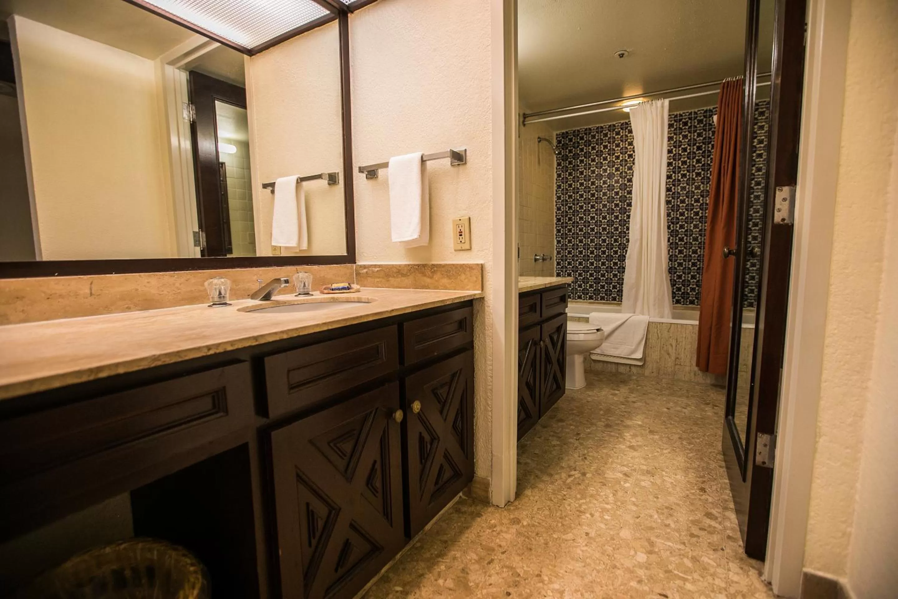 Piramide Golf View with Two Double Beds in Princess Mundo Imperial Riviera Diamante Acapulco