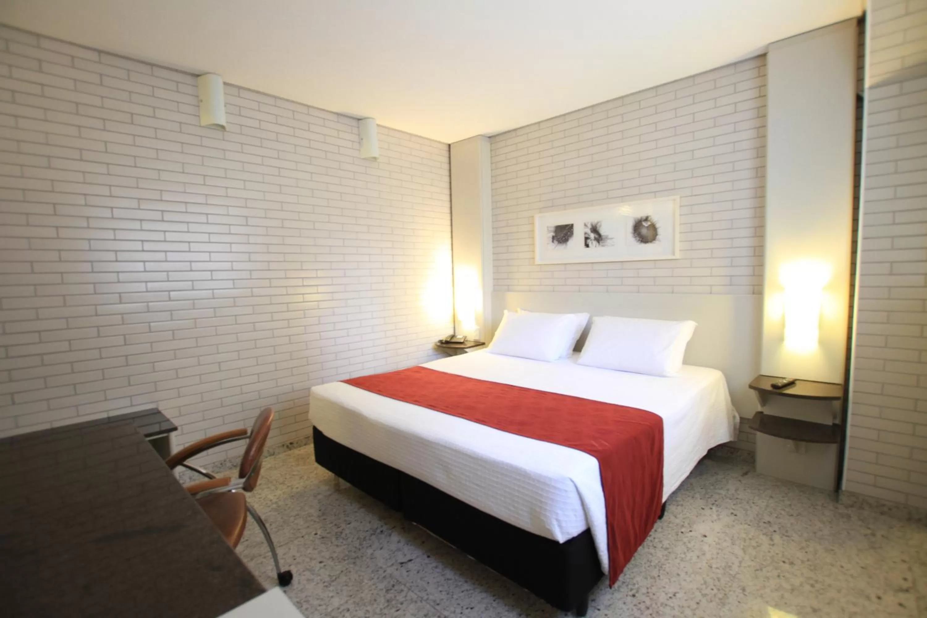 Deluxe Double Room - single occupancy in Hotel Confiance Batel