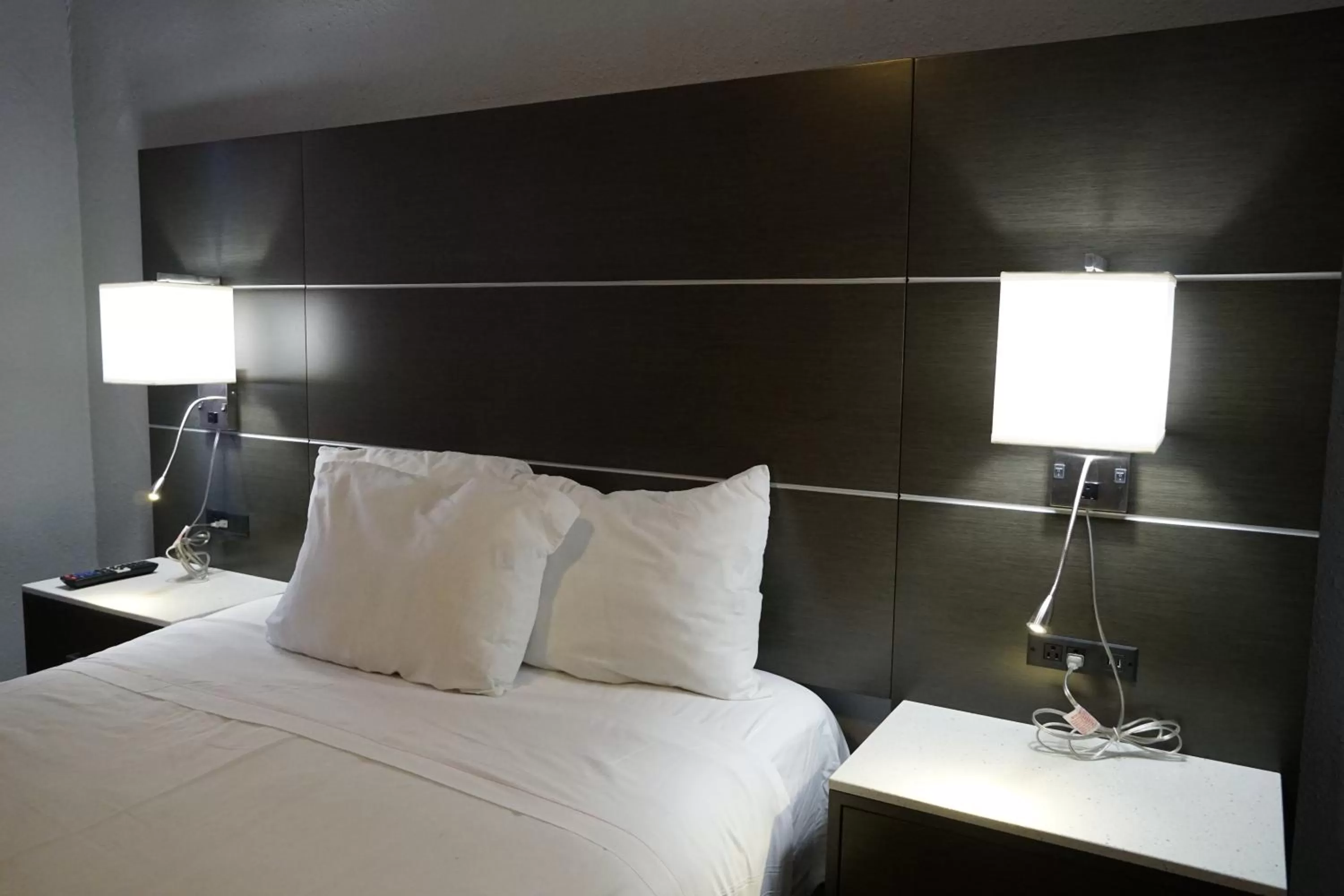 Standard Double Room with Shared Bathroom in The Utah Inn