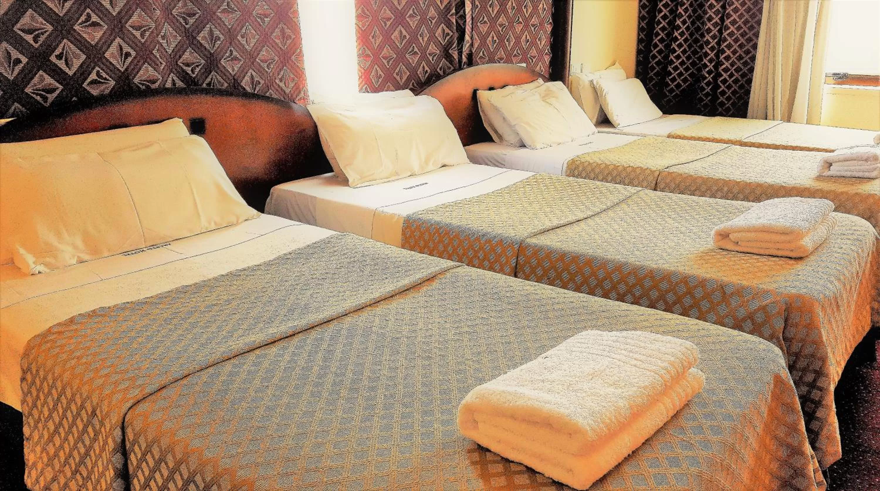 Quadruple Room in Abasto Hotel