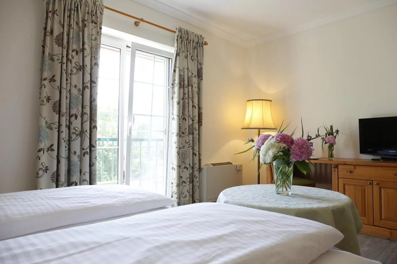 Double or Twin Room in BIRKENHOF GOLS - B & B - Wohlfühl Hotel mit Wochenend-Restaurant