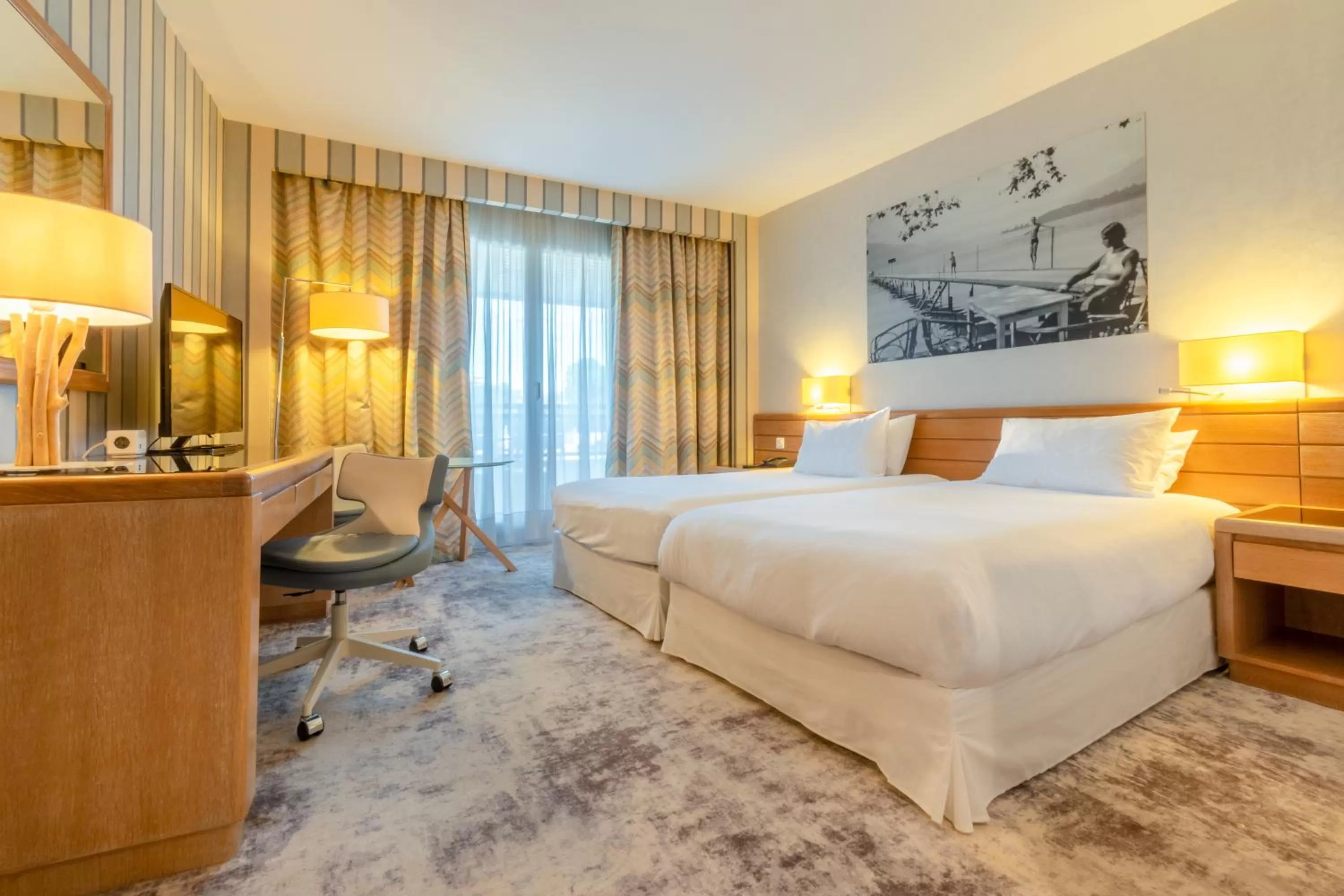 Standard Twin Room with Balcony and City View in Holiday Inn Nice - Port St Laurent by IHG