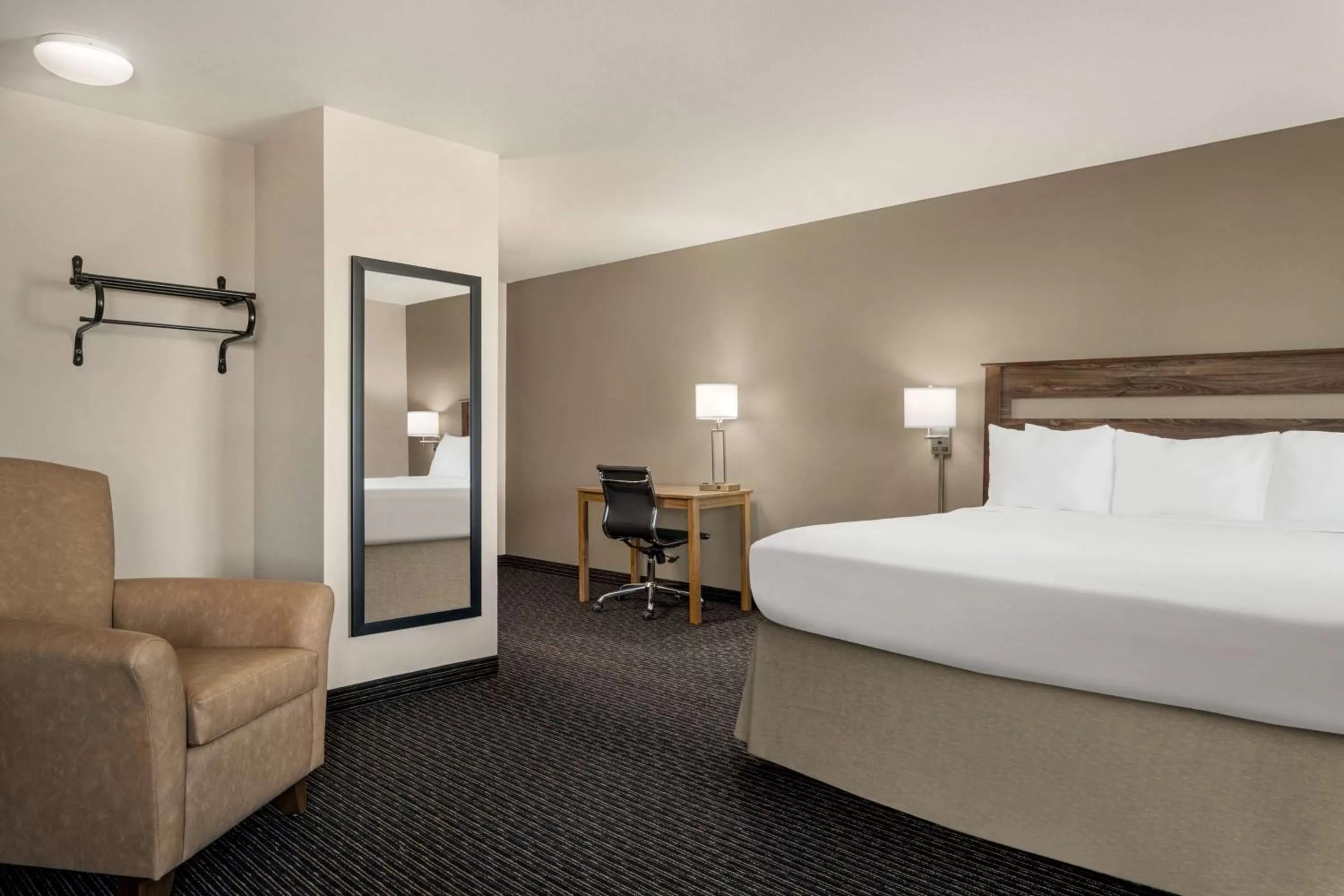 Deluxe King Room - Non-Smoking in Baymont by Wyndham Rawlins