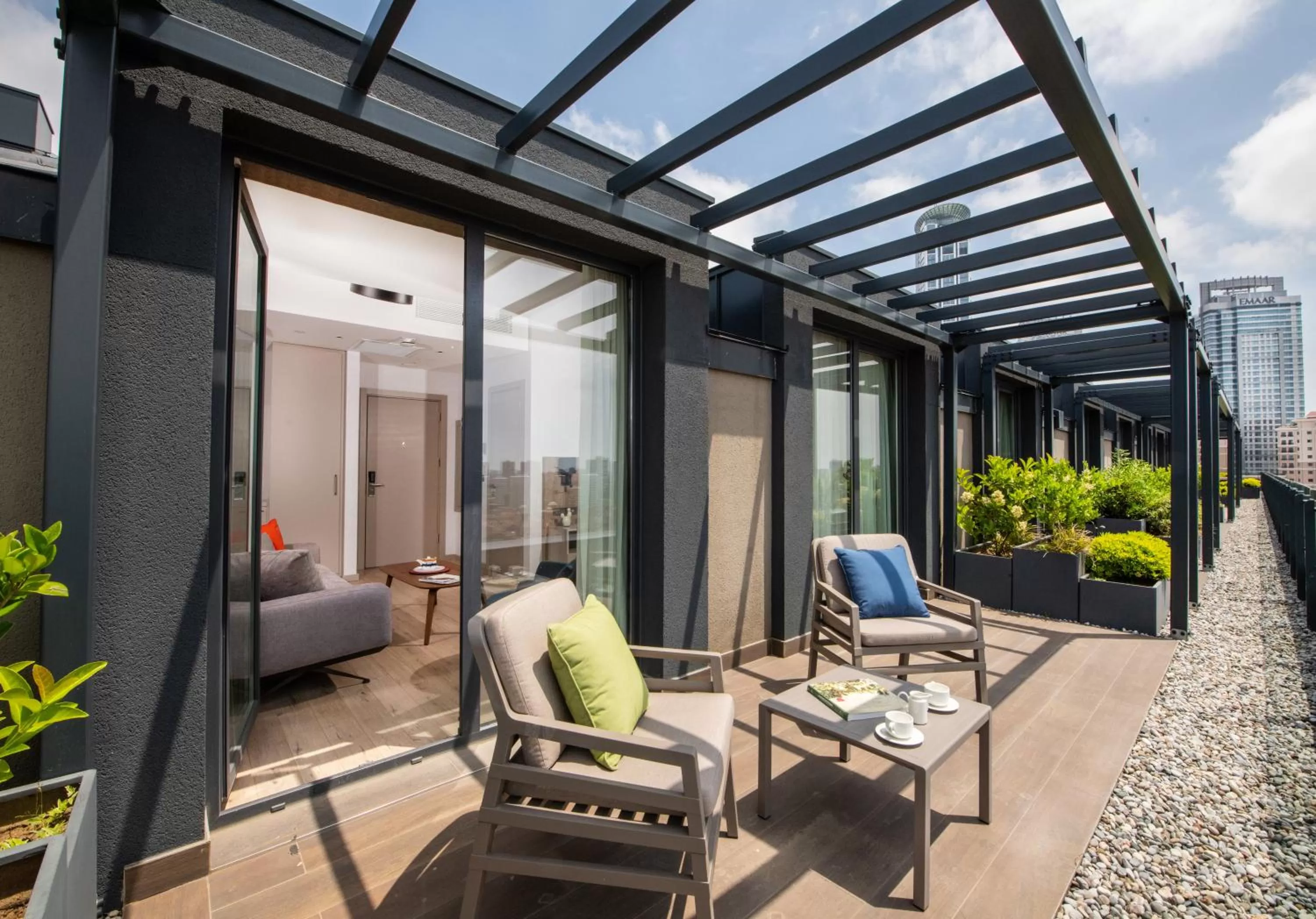 Suite with Terrace in Antwell Suites