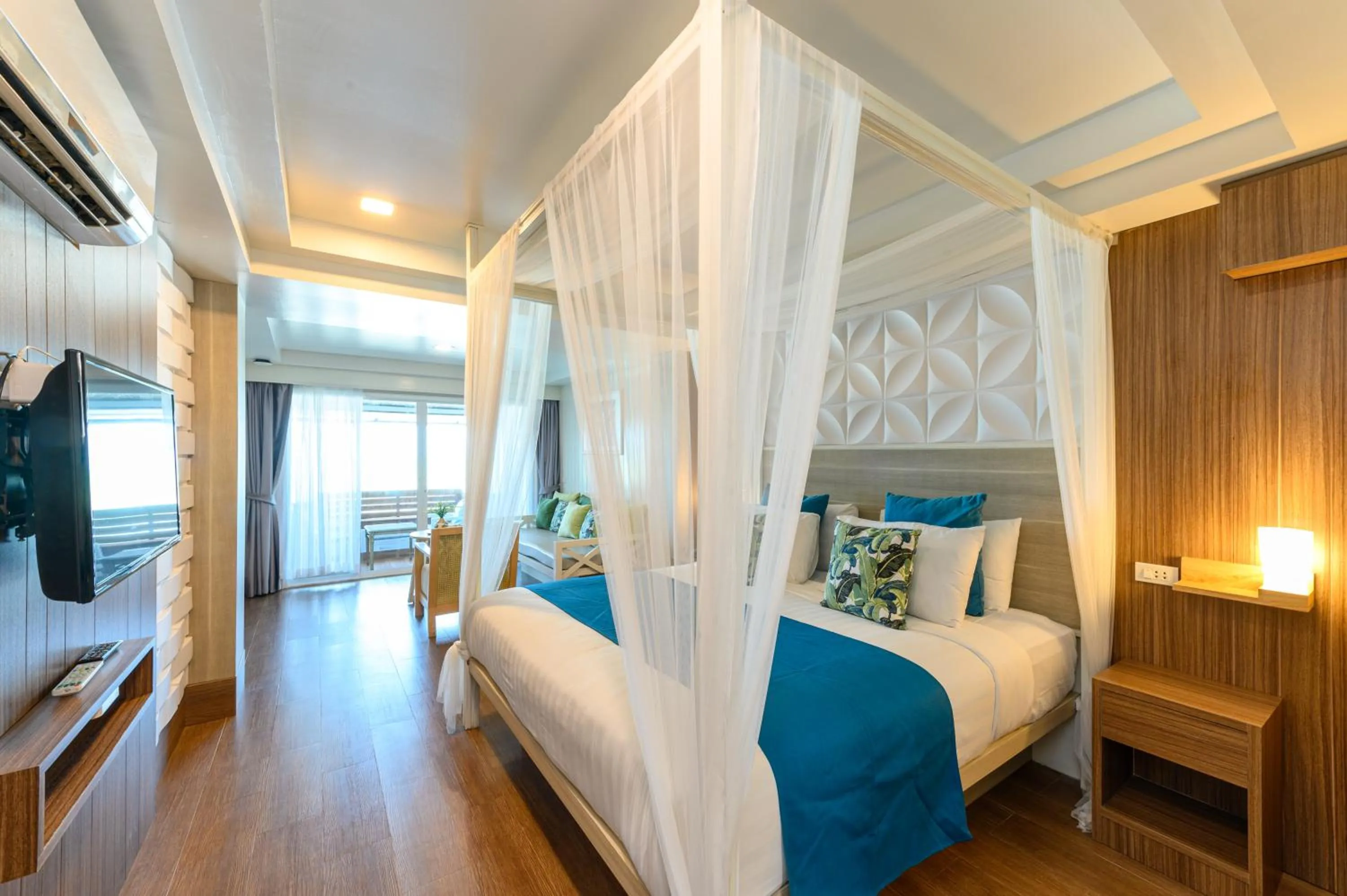 Superior Sea View with Balcony in Maldives Beach Resort