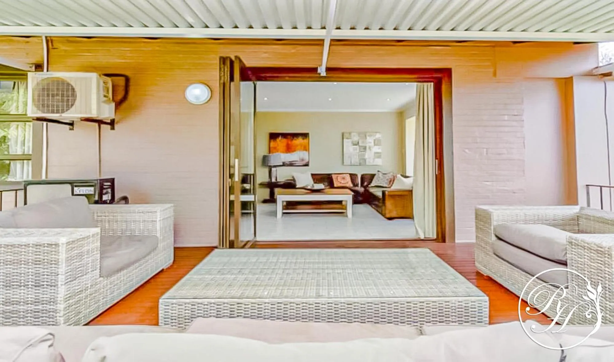 Three-Bedroom Apartment in Roseland House Self Catering