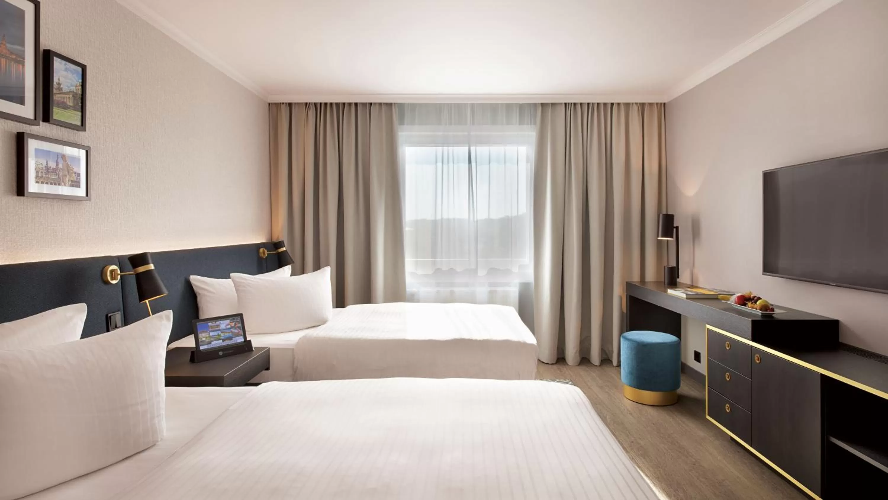 Two-Bedroom Suite in Bilderberg Bellevue Hotel Dresden