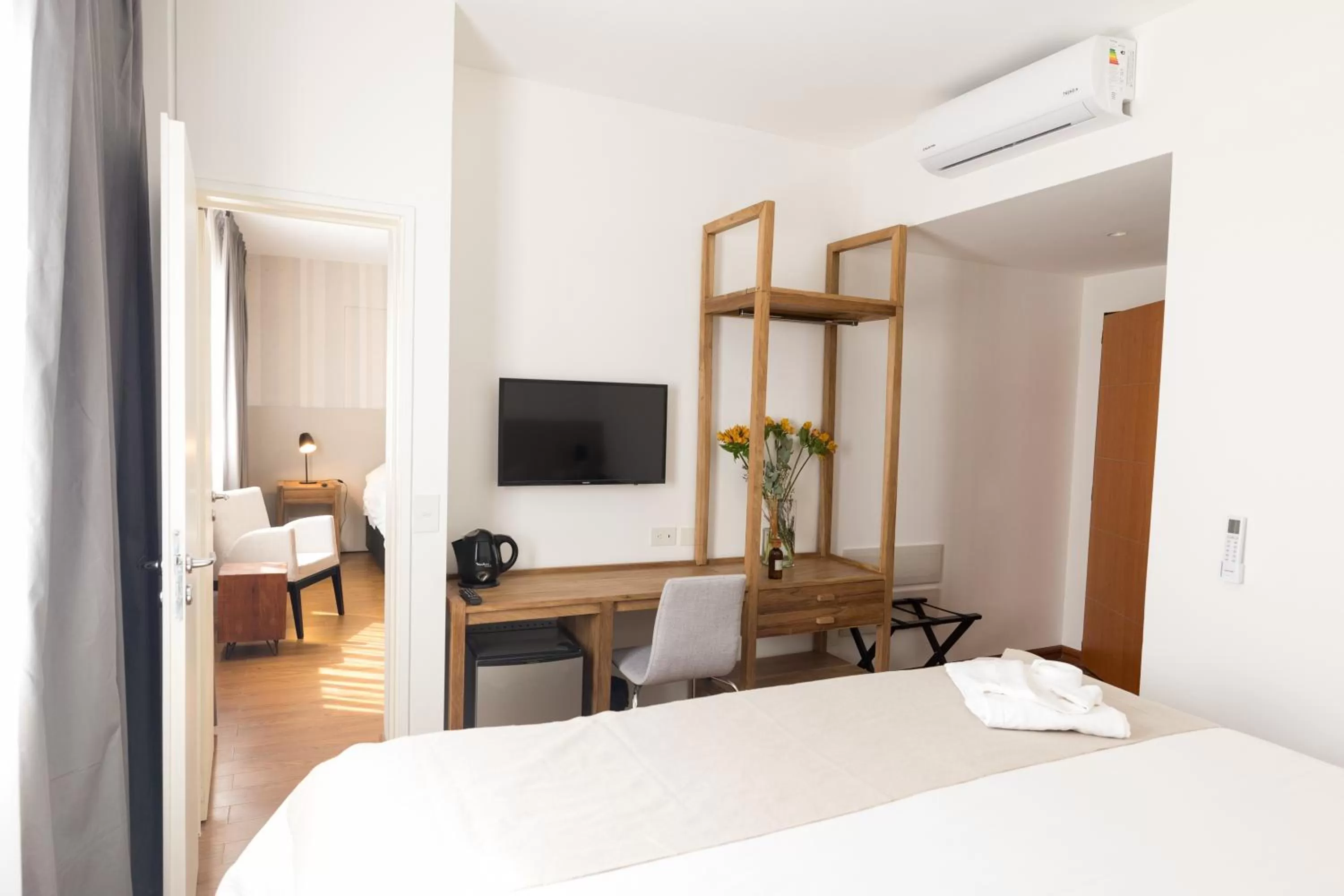 Loft Standard - single occupancy in Be Hollywood!