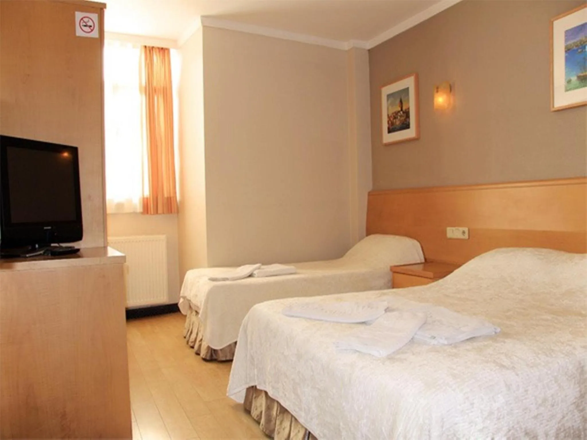 Double Room in Hotel Inter Istanbul
