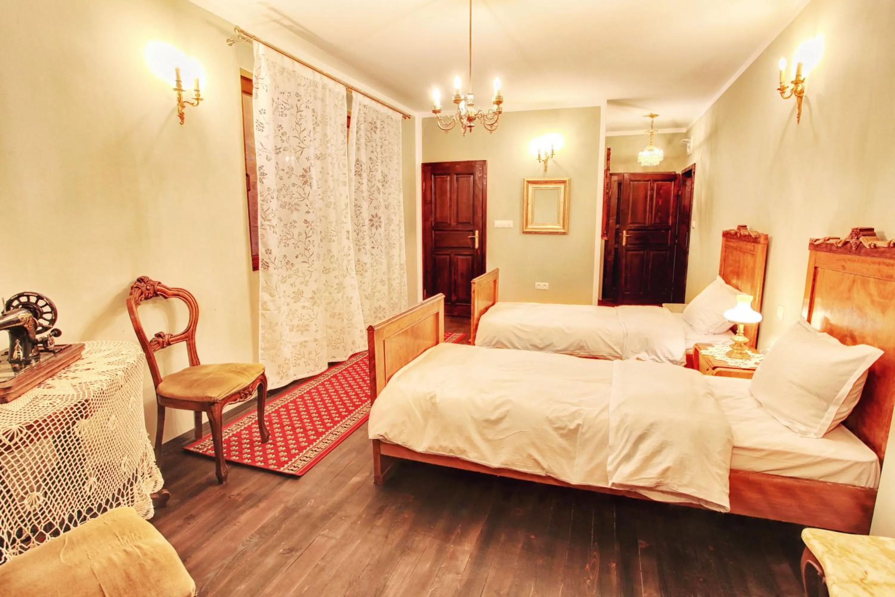 Superior Quadruple Room in Hotel Evmolpia