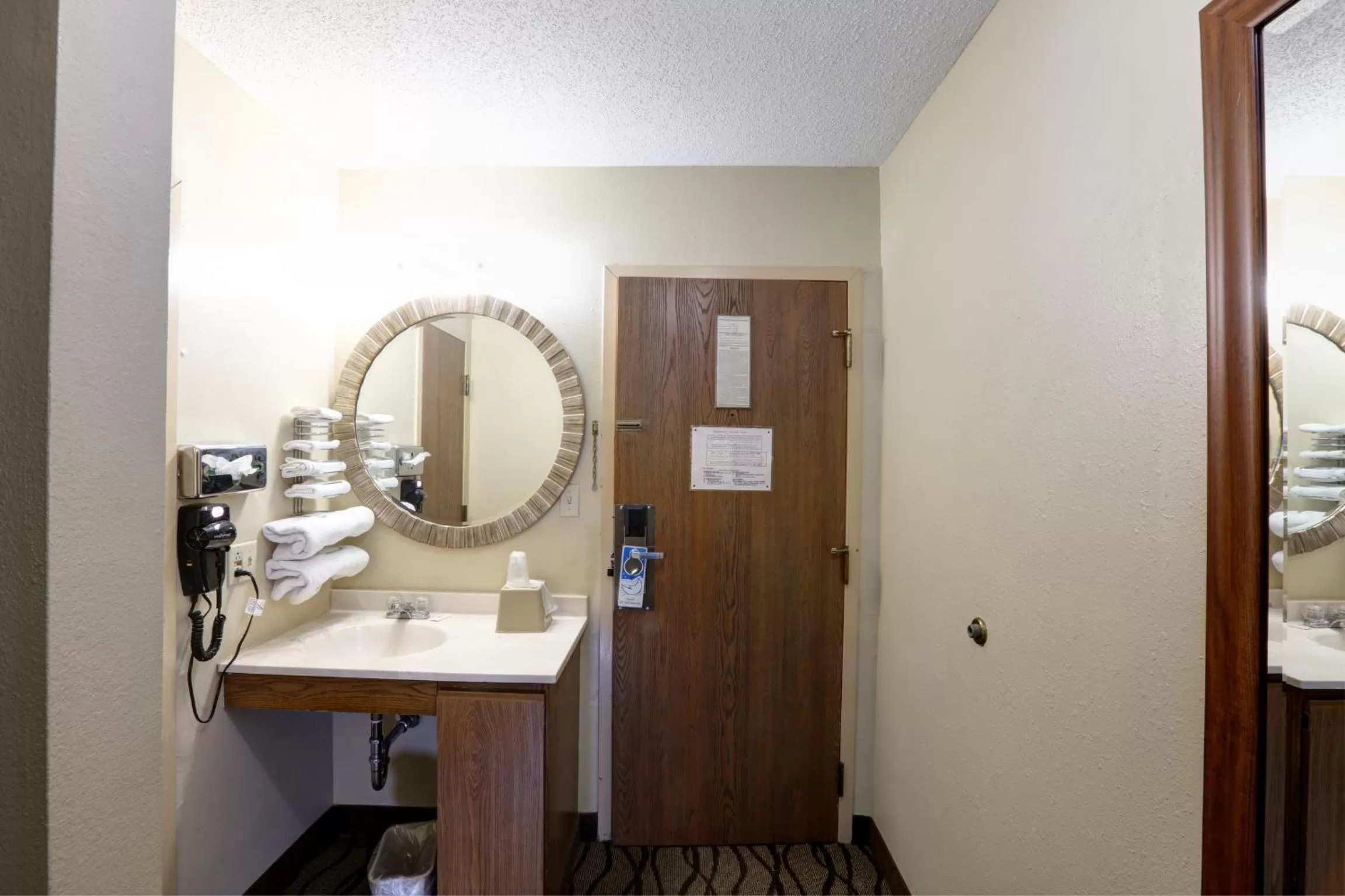 Standard Double Room - single occupancy in Dexter Inn