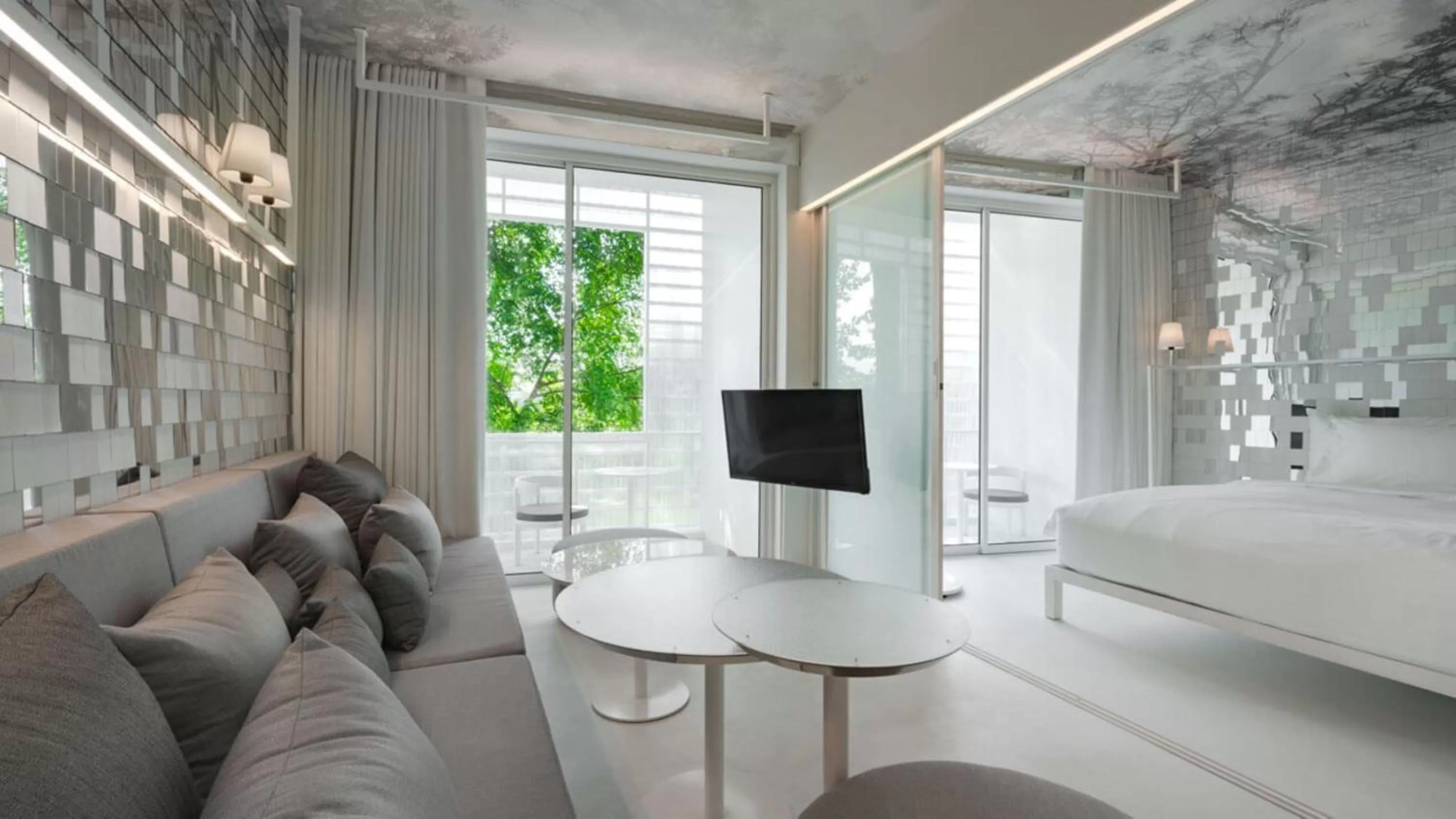 Little Happy in Little Shelter Hotel Chiangmai