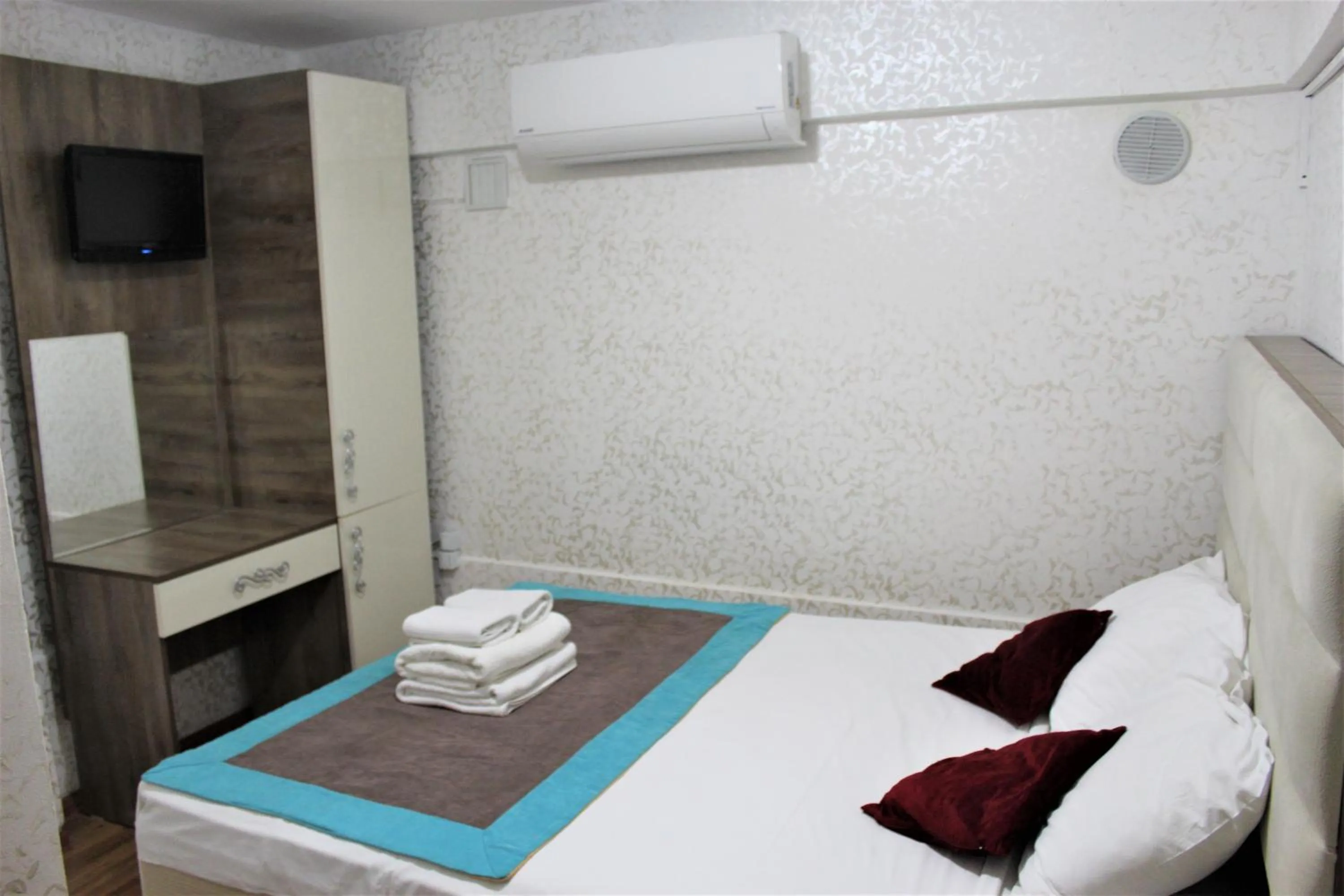 Economy Double Room in Divas Hotel