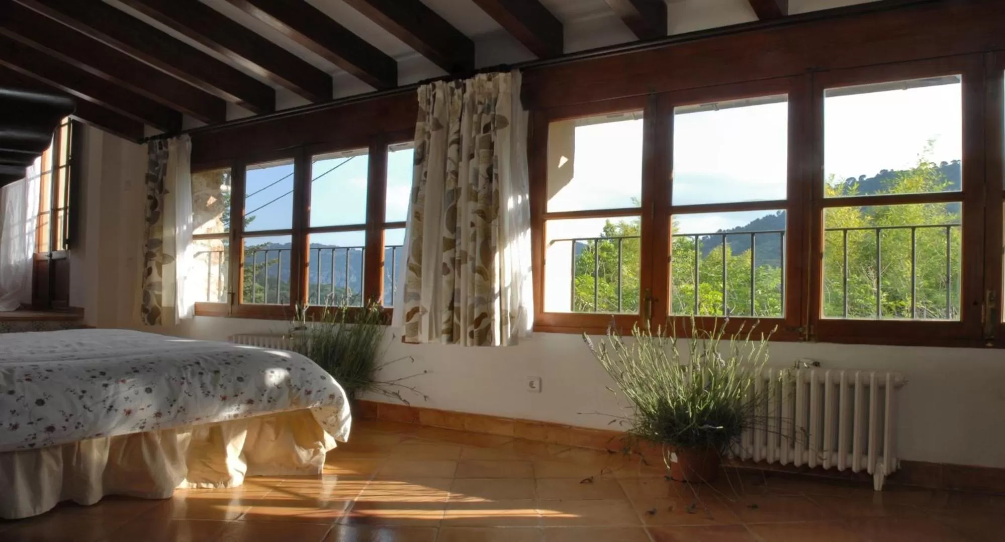 Superior Double Room with Terrace in Sa Vall Valldemossa