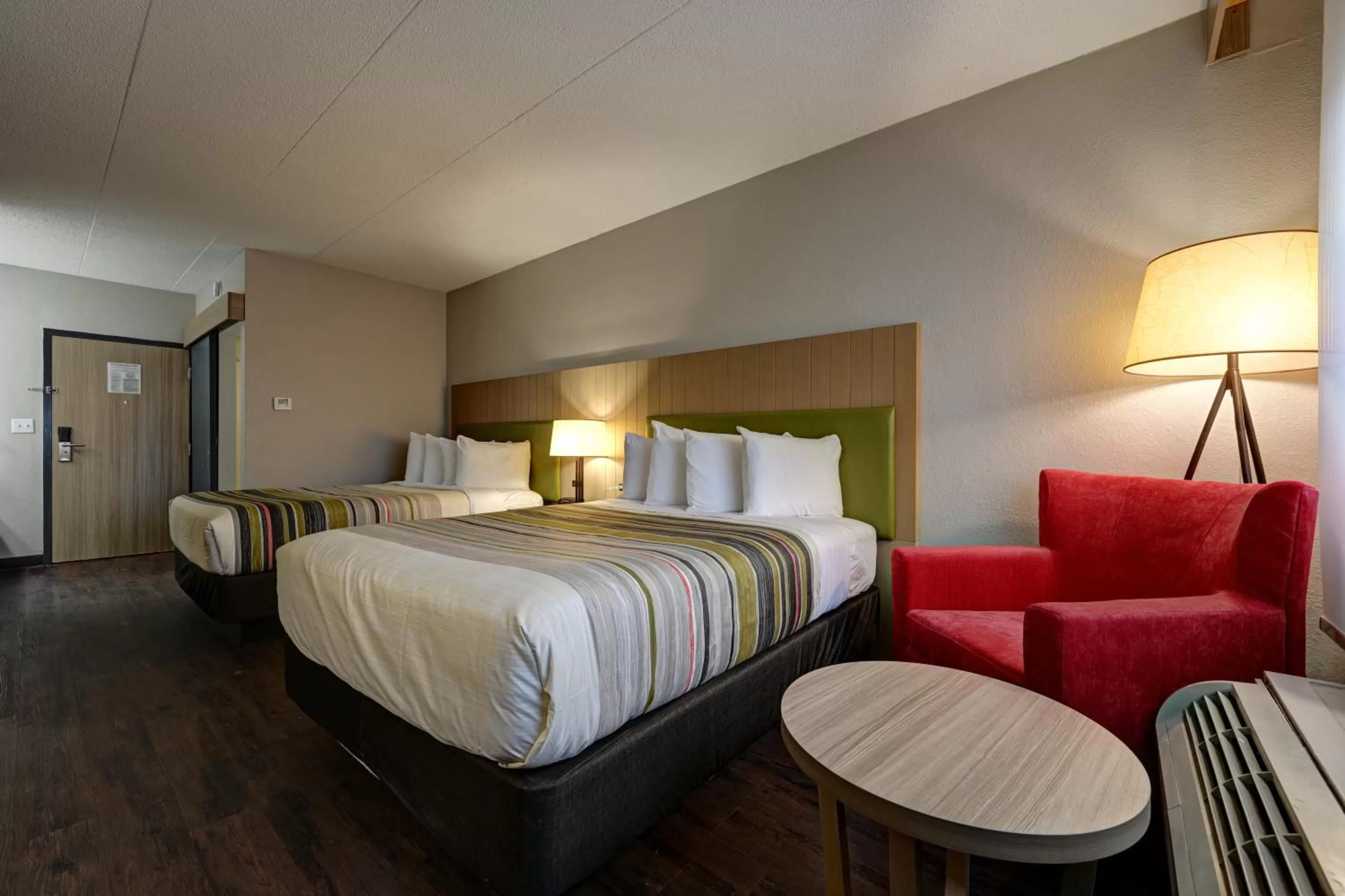 Standard Room with Two Queen Beds in Country Inn & Suites by Radisson, Pierre, SD