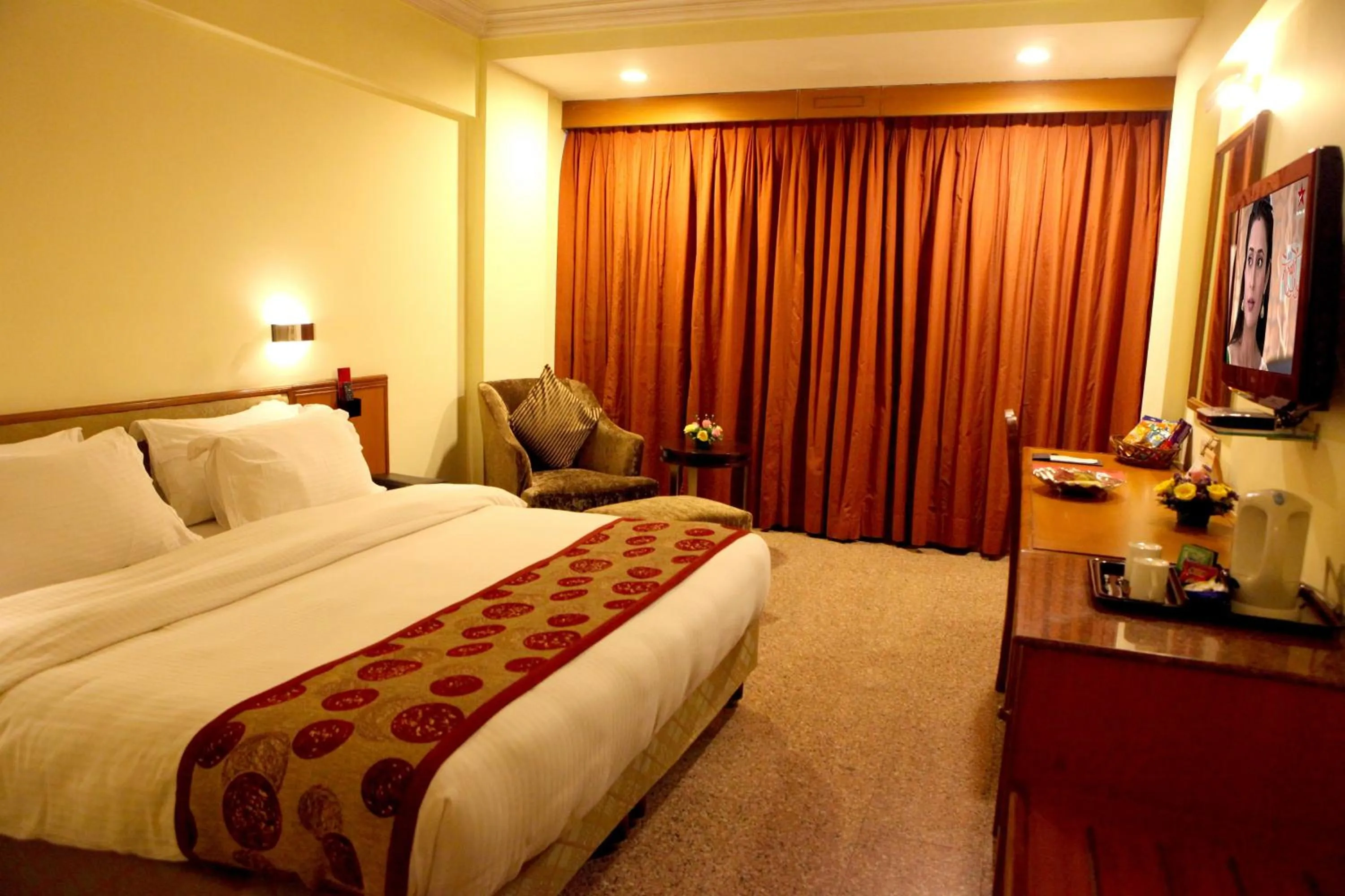 Superior King Room - single occupancy in Lords Plaza Surat