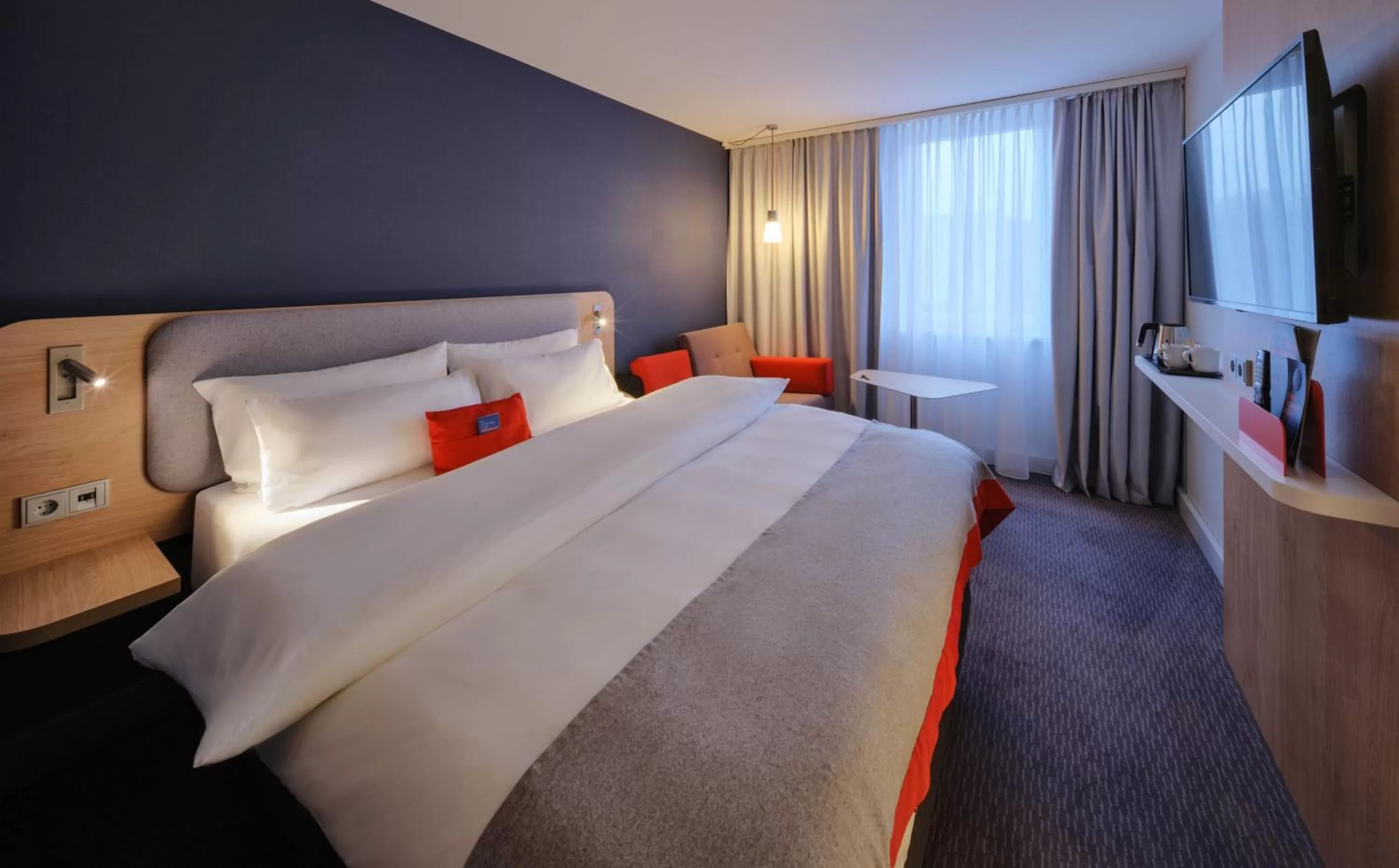 Double Room with Sofa Bed in Holiday Inn Express Cologne Muelheim by IHG