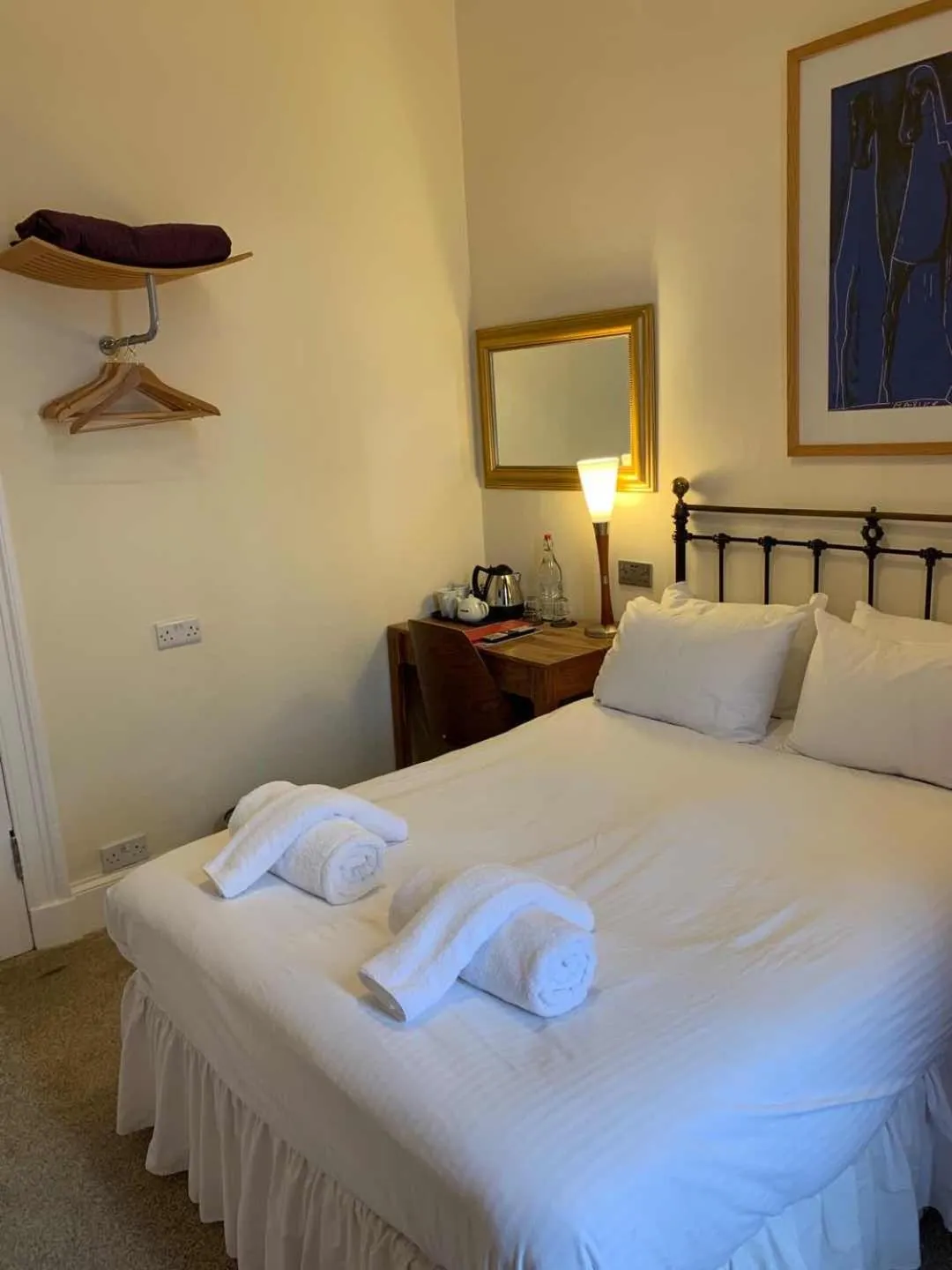 Small Double Room in Southside Guest House