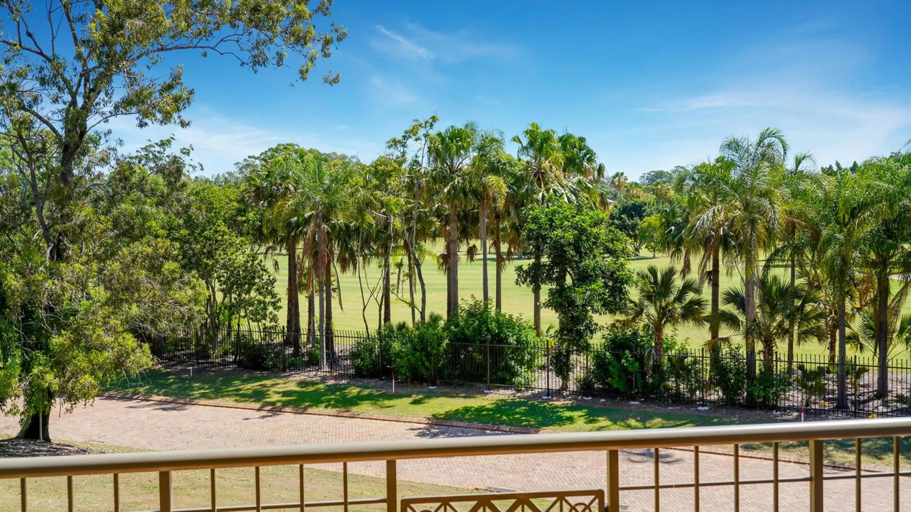 Classic King Room with Marina View in InterContinental Sanctuary Cove Resort by IHG