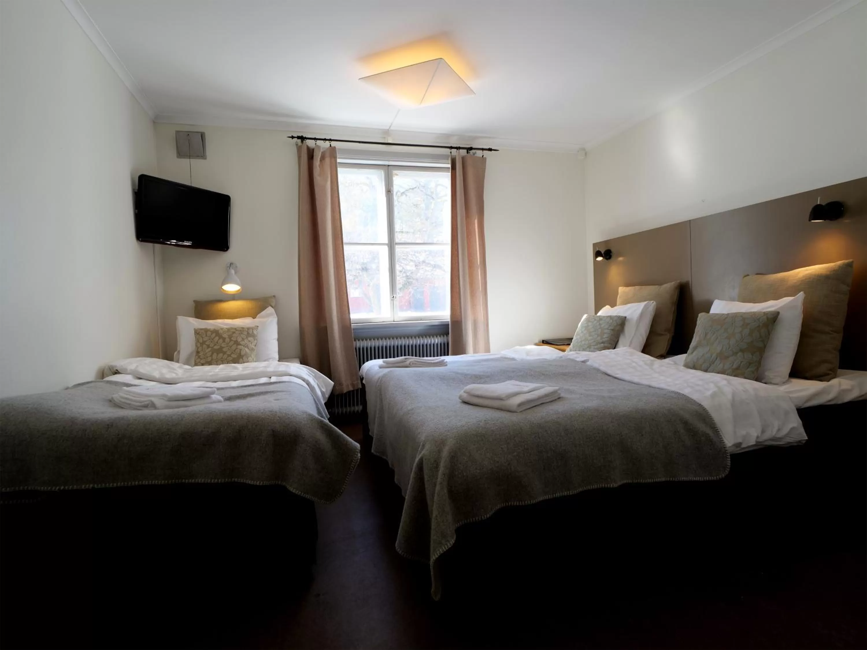  Family Room with Shared Bathroom in Gripsholms BnB