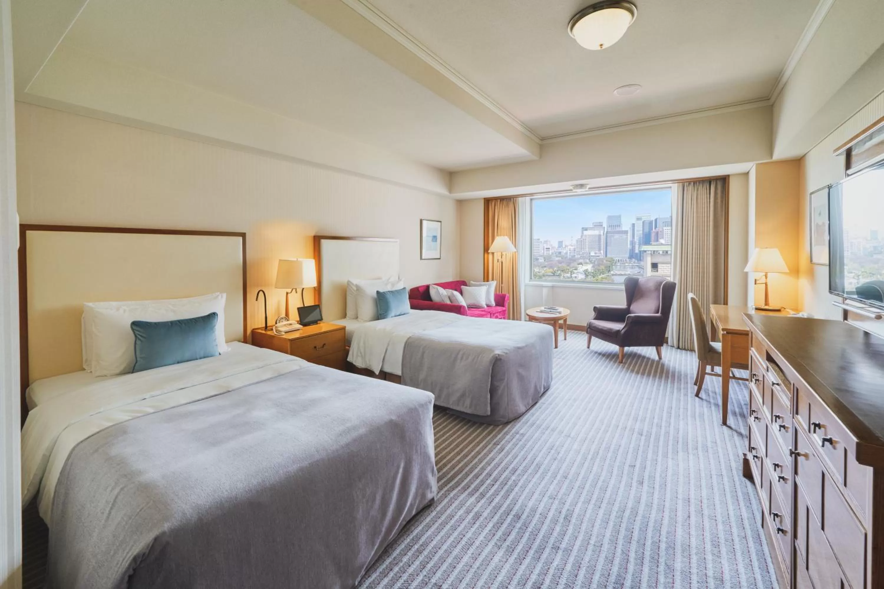 Deluxe Park View Twin in Imperial Hotel Tokyo