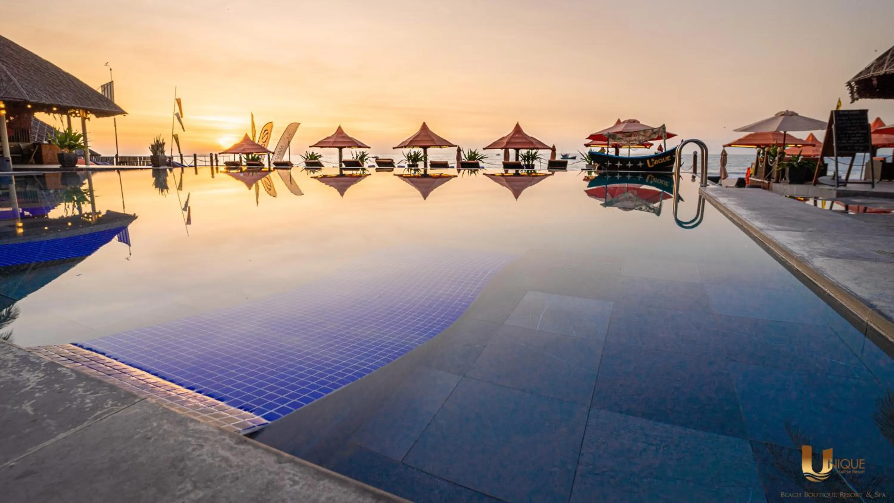 Unique Mui Ne Resort and Spa