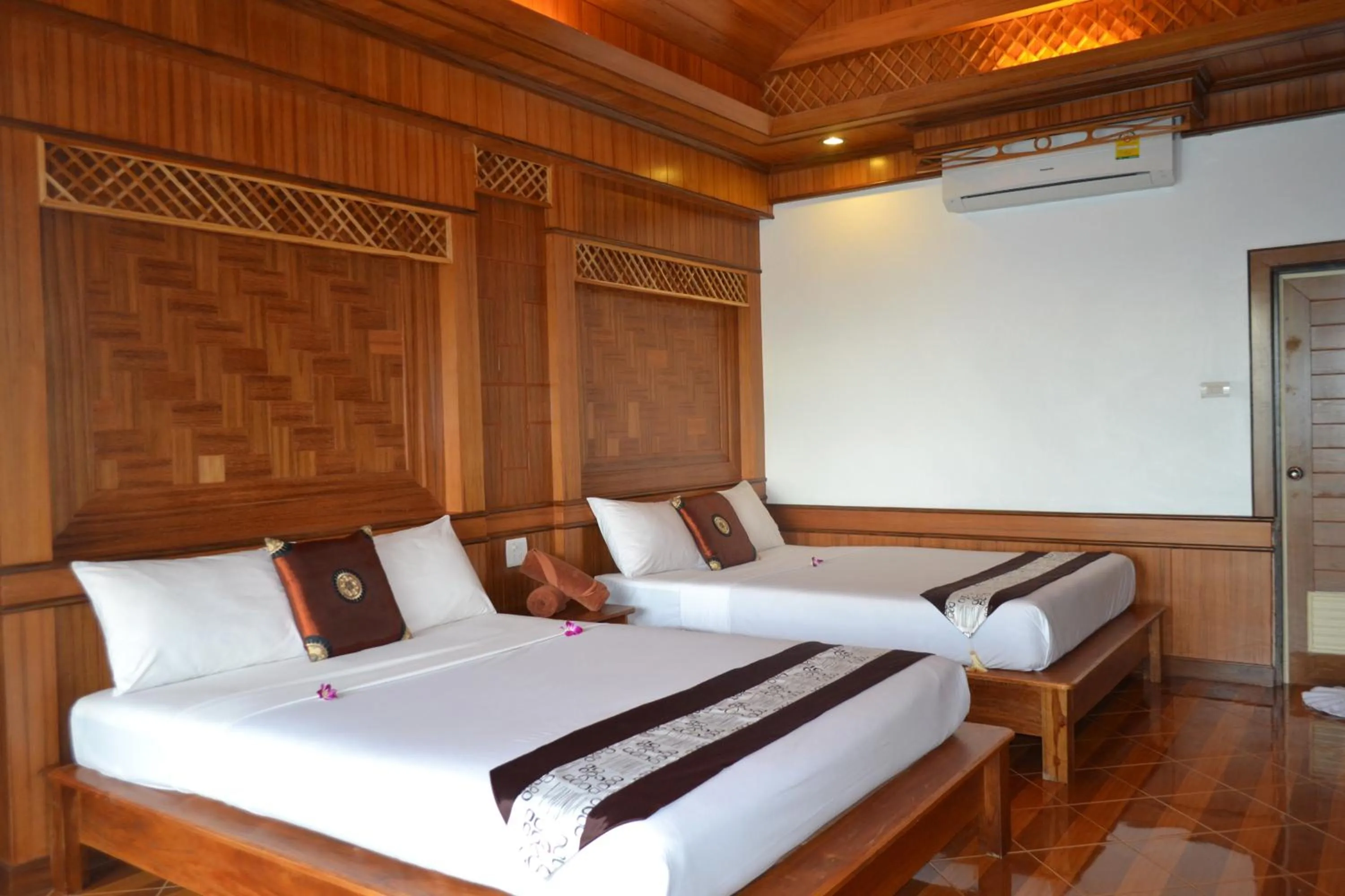 Family Bungalow in Lanta Miami Resort - SHA Extra Plus