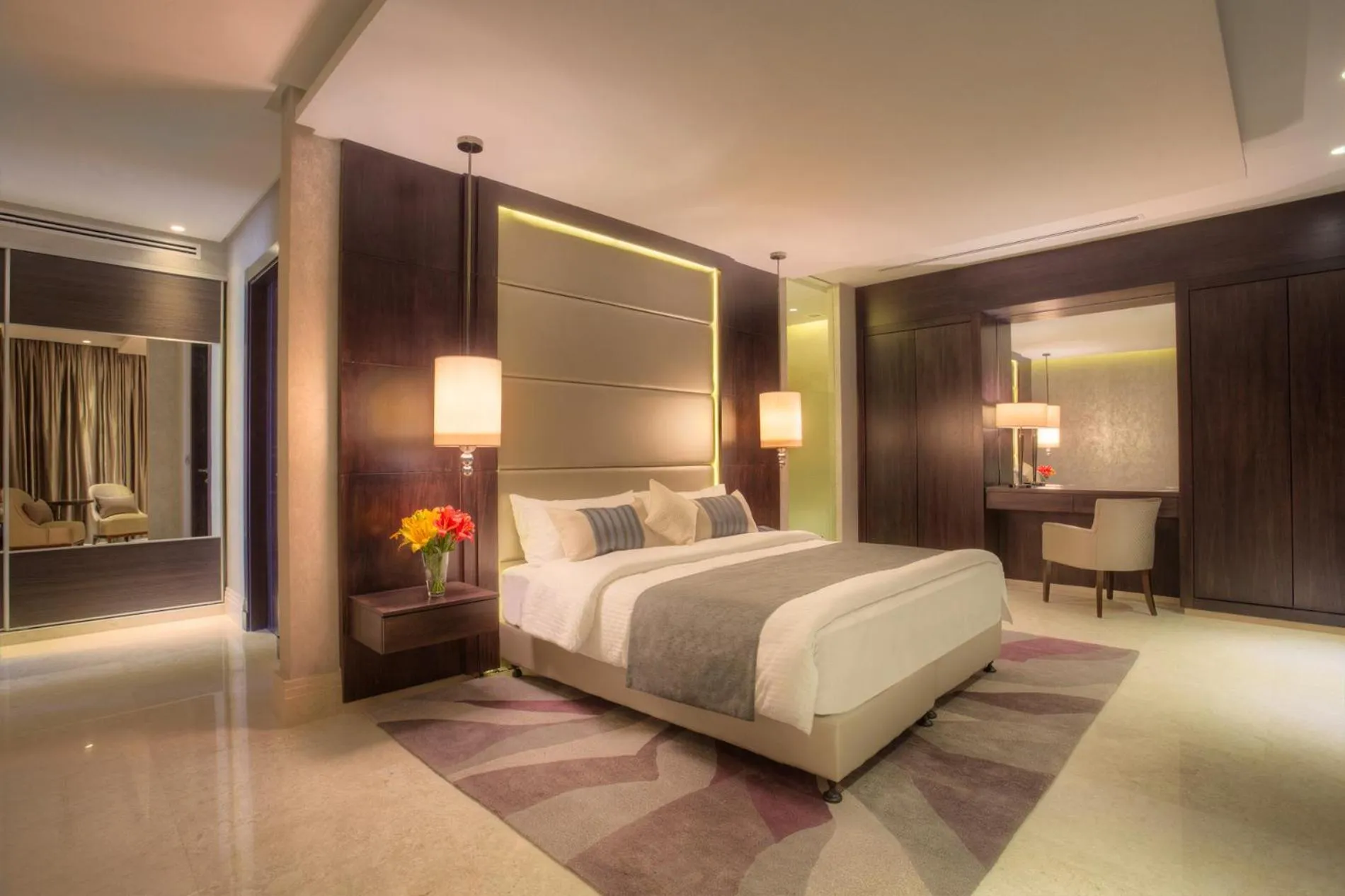 Three-Bedroom Royal Suite in The House Boutique Suites