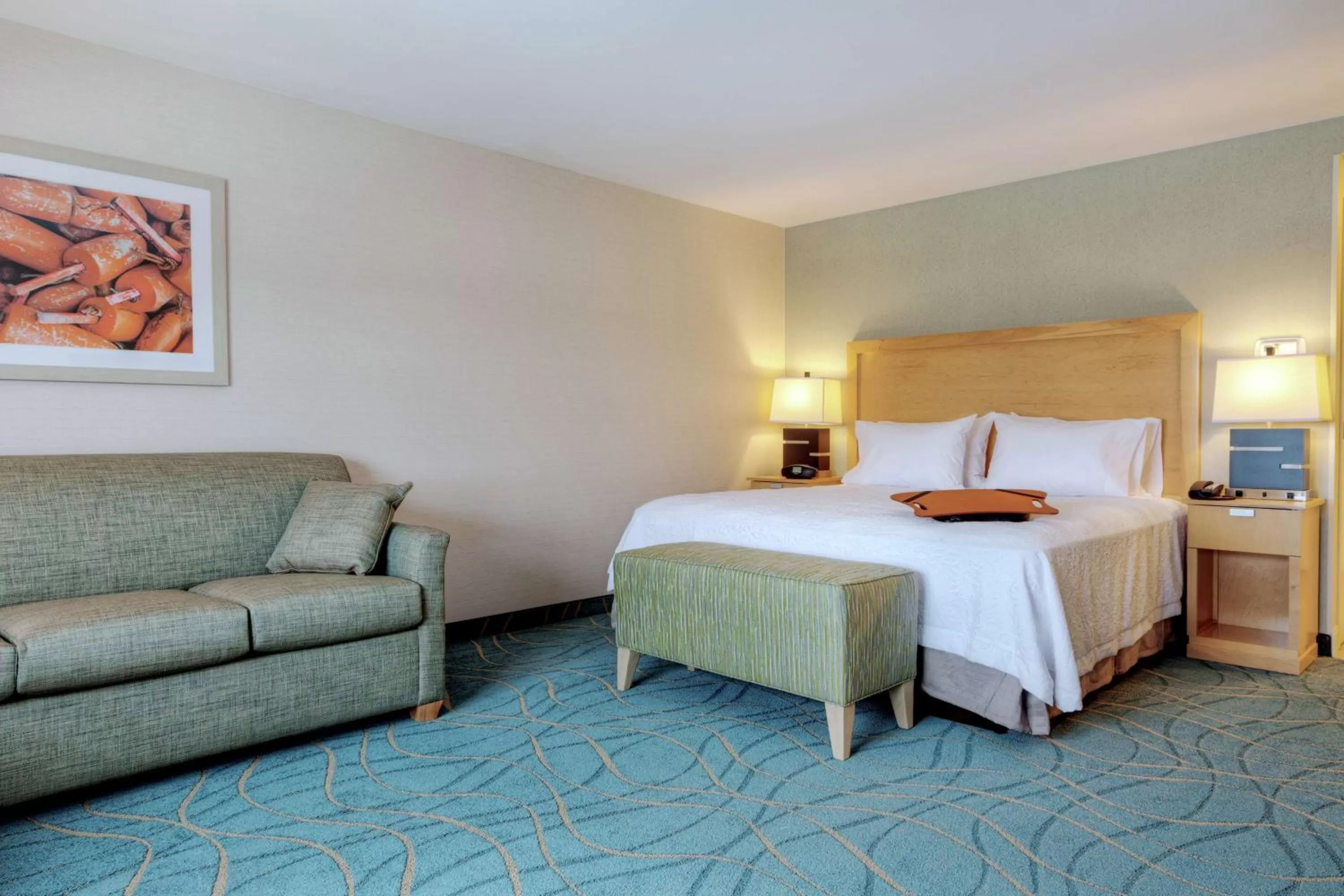 King Room with Mountain View in Hampton Inn Bar Harbor