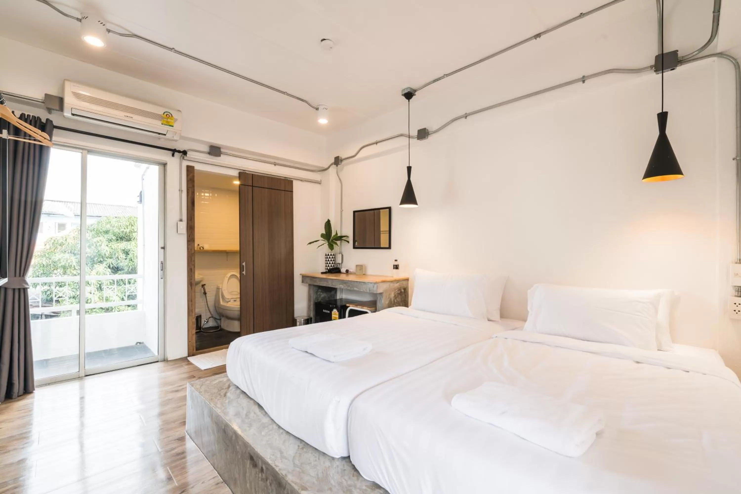 Standard Twin Room in Your Space Hotel Prasingh