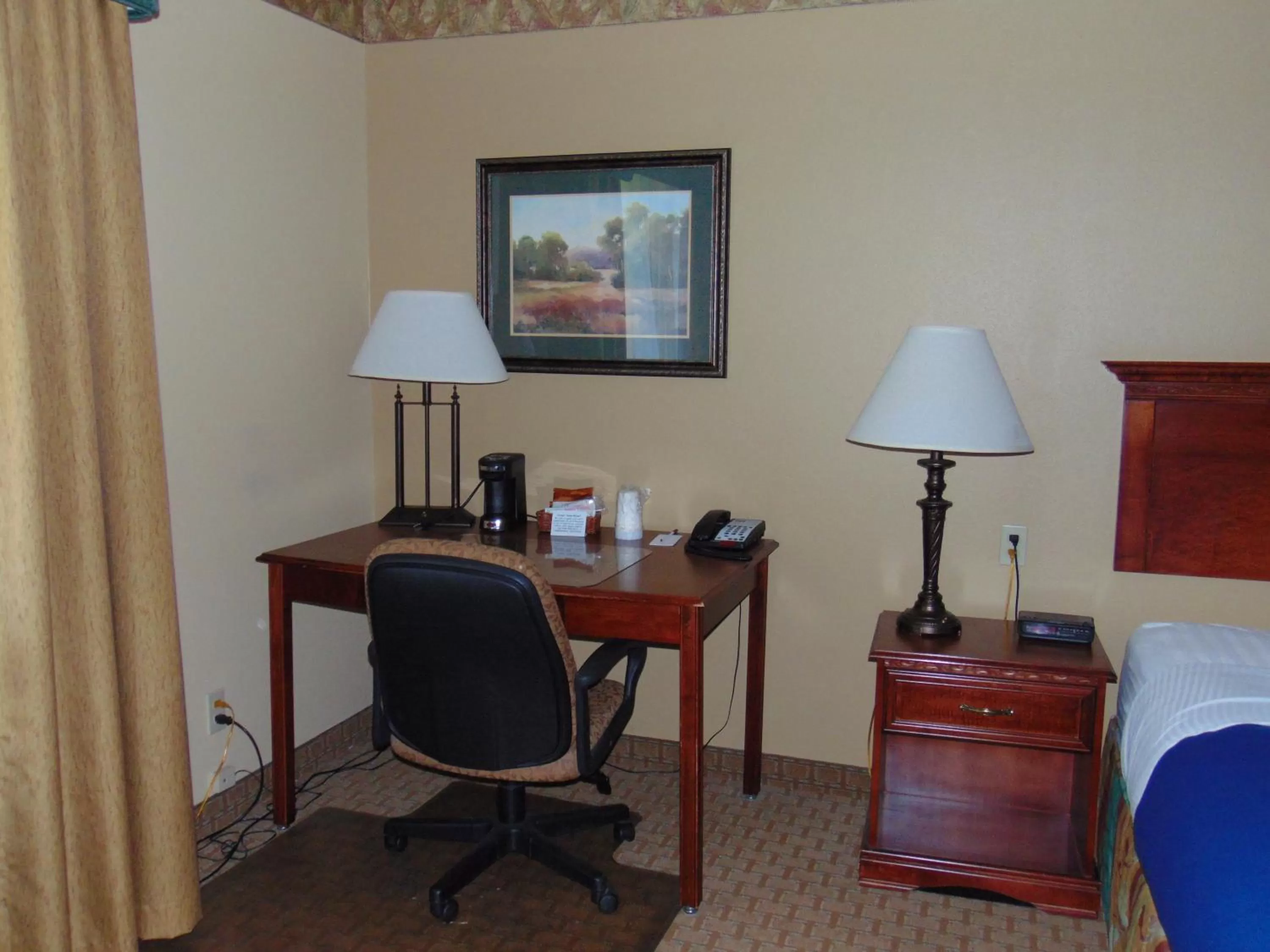 Standard King Room in Horse Creek Inn