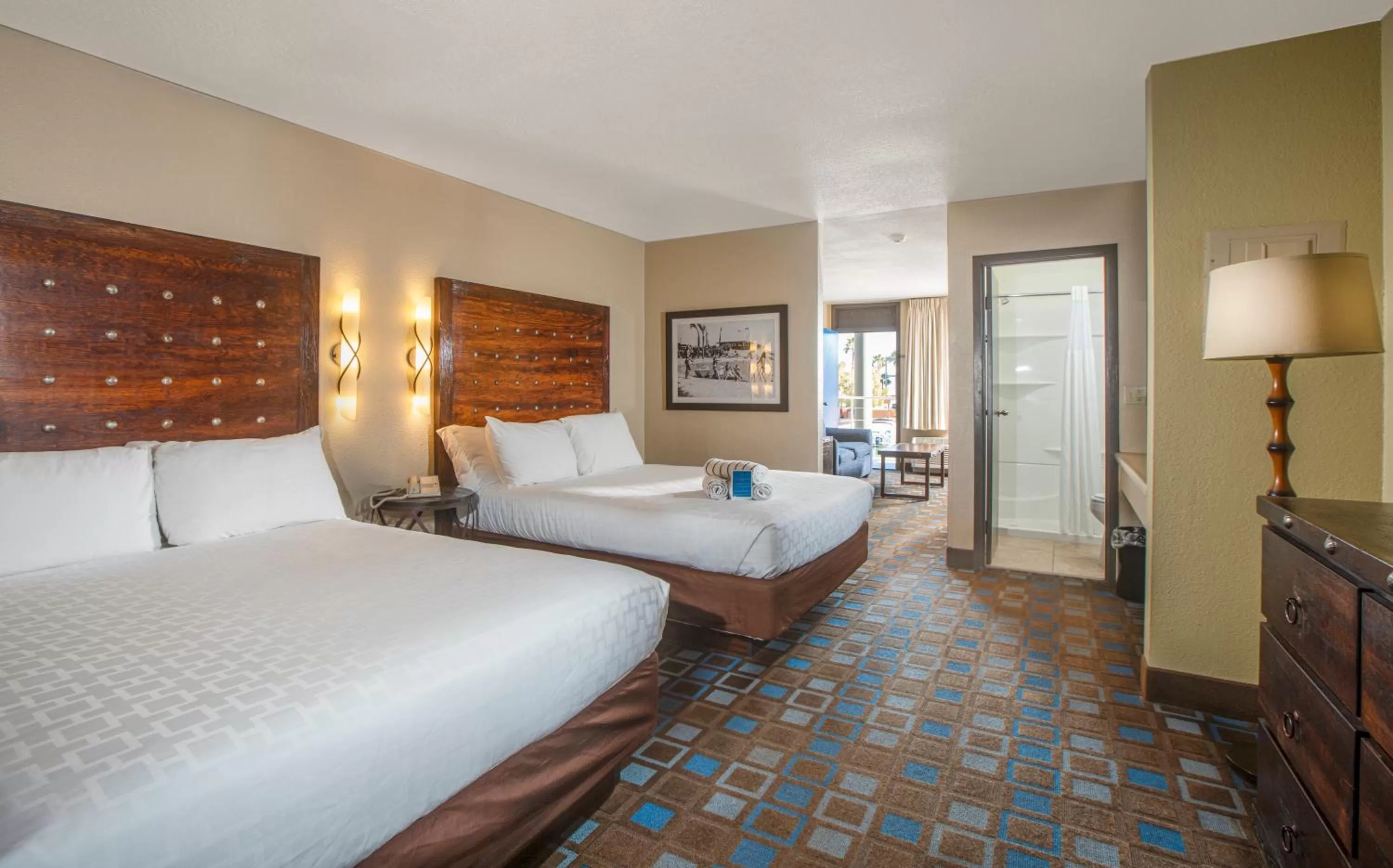 Pointe Suite 2 Queen Upper Level in The Nautical Beachfront Resort