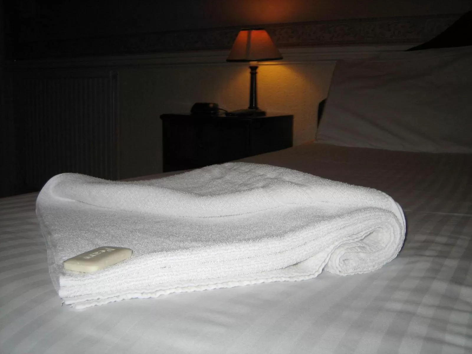 Standard Double Room with Shared Bathroom in Murrayfield Park Guest House