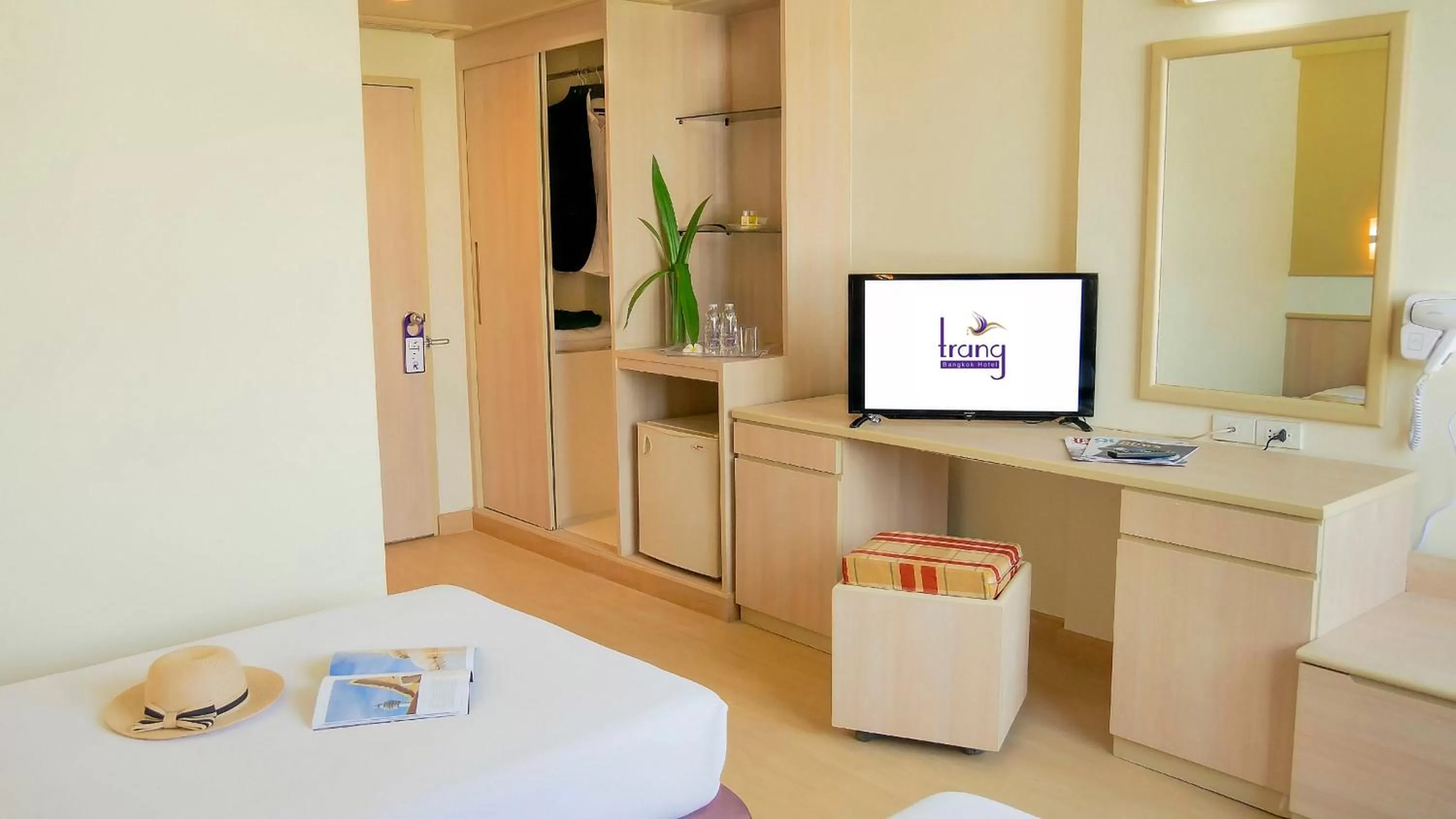 Twin Room in Trang Hotel Bangkok - SHA Plus