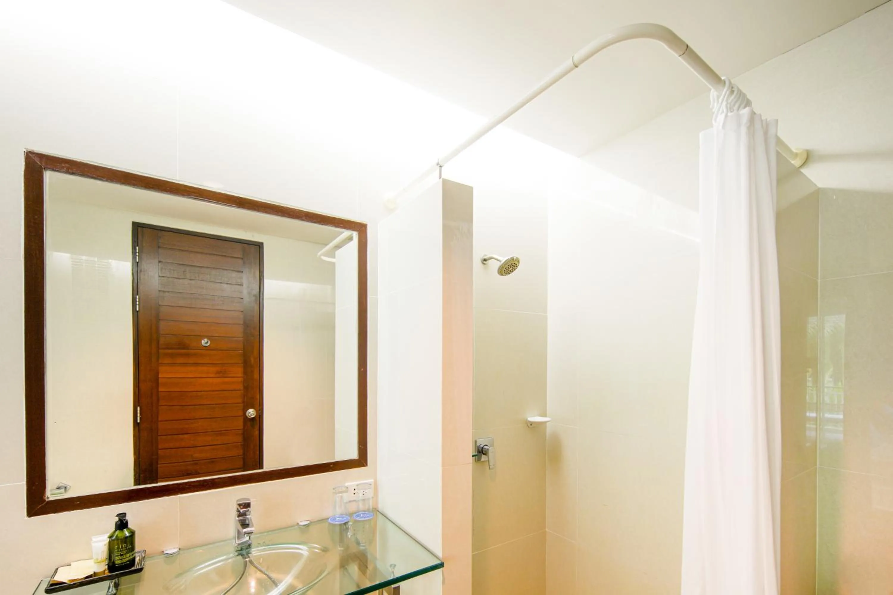Deluxe Stairway Room in A2 Pool Resort - SHA Plus