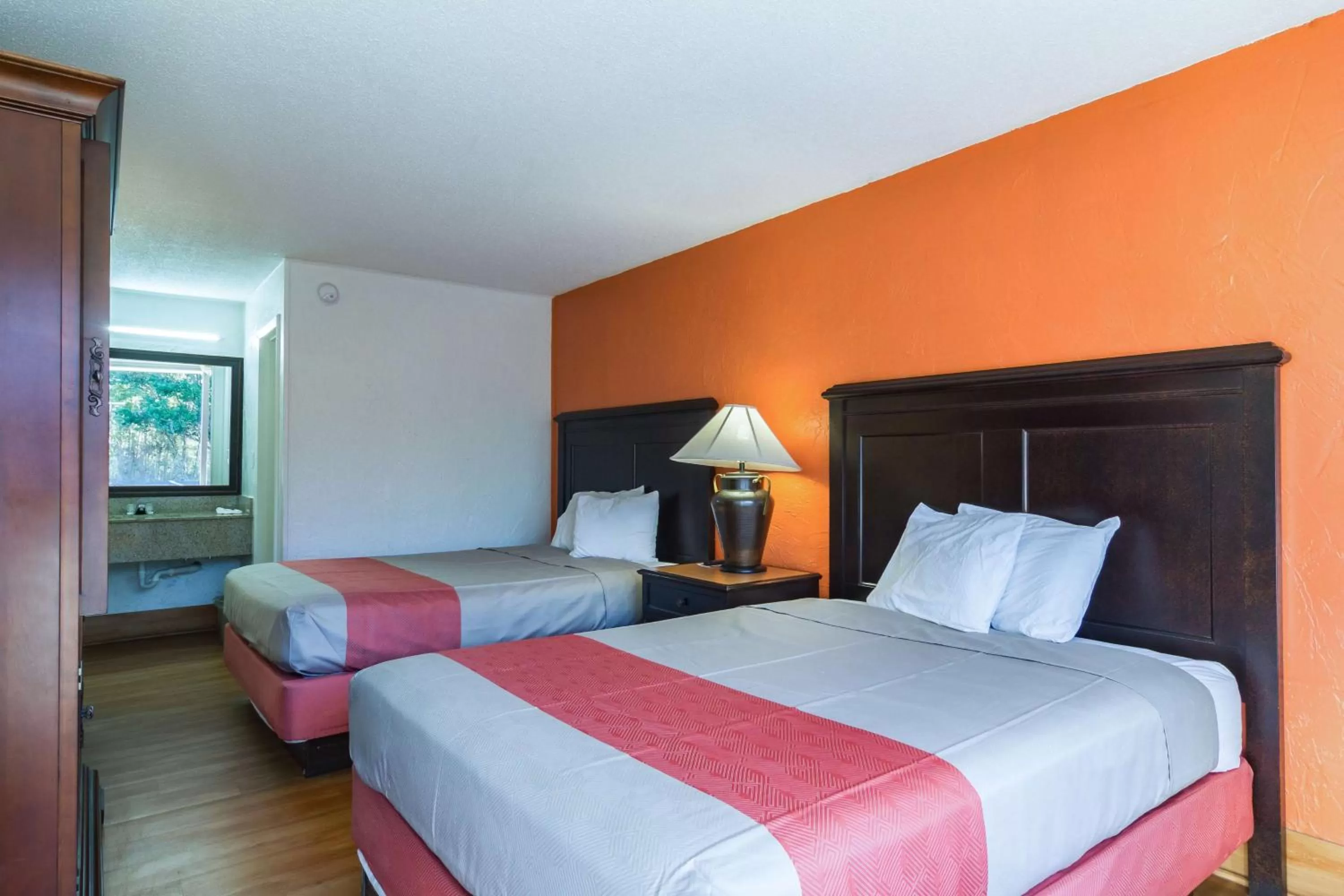 Queen Room with Two Queen Beds - Disability Access - Smoking in Motel 6-Townsend, GA