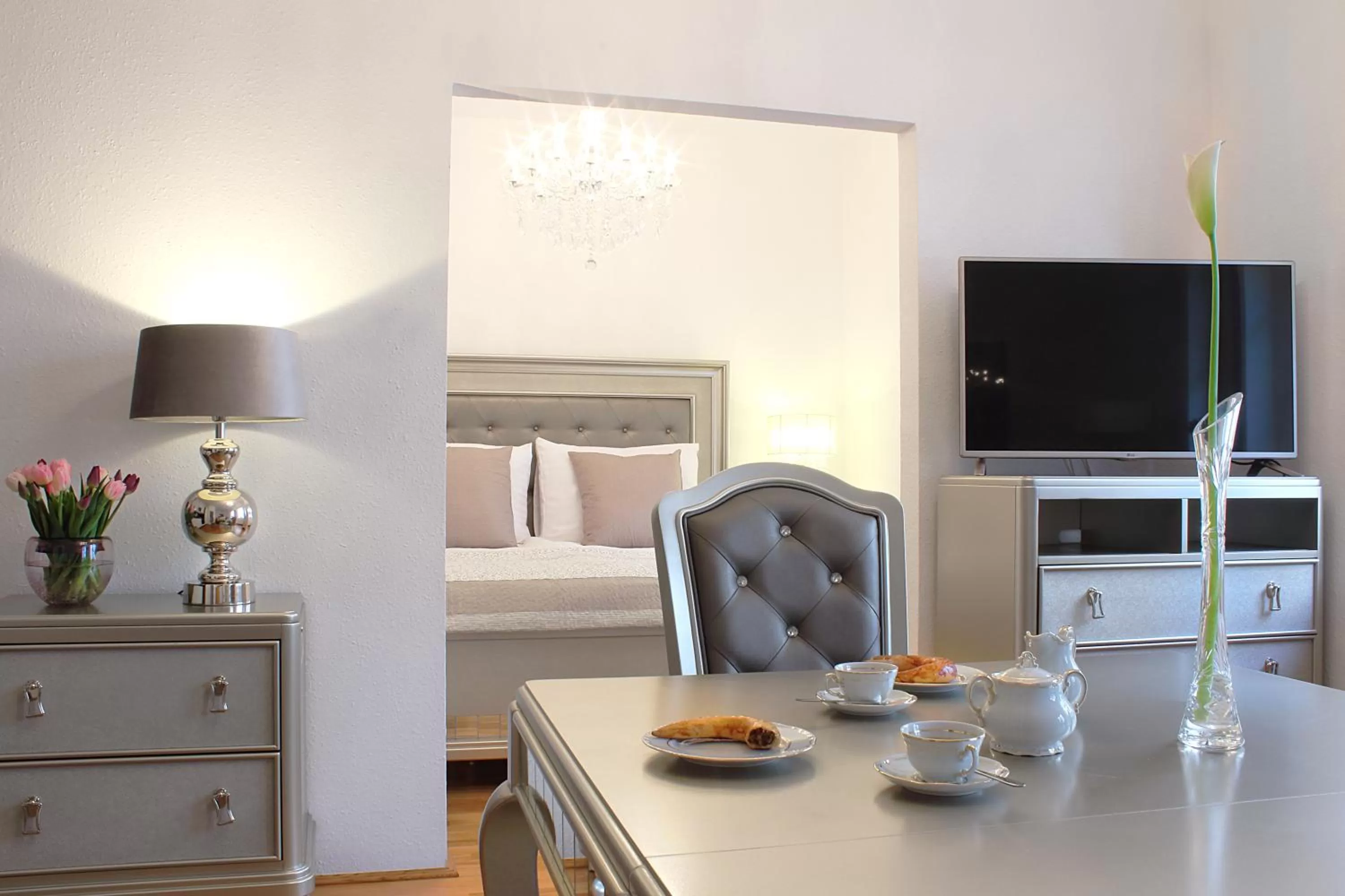 One-Bedroom Apartment in Milford Suites Budapest
