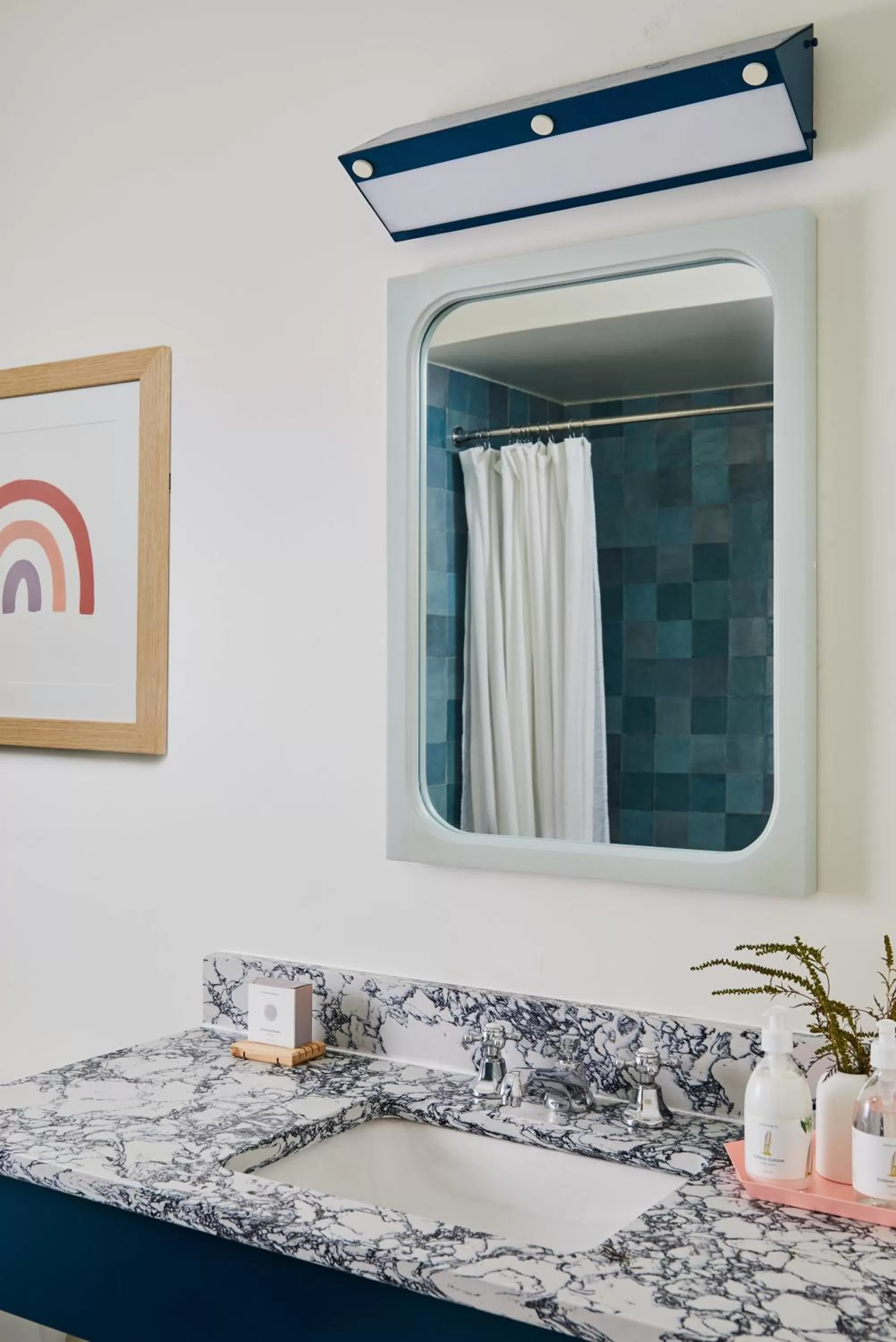 Two Queen Room with Balcony in Wayfinder Newport