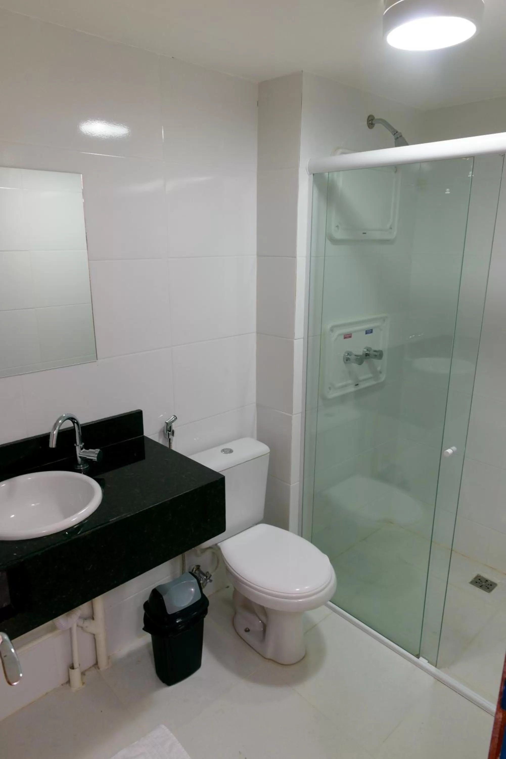 Comfort Quadruple Room in Anjos Praia Hotel