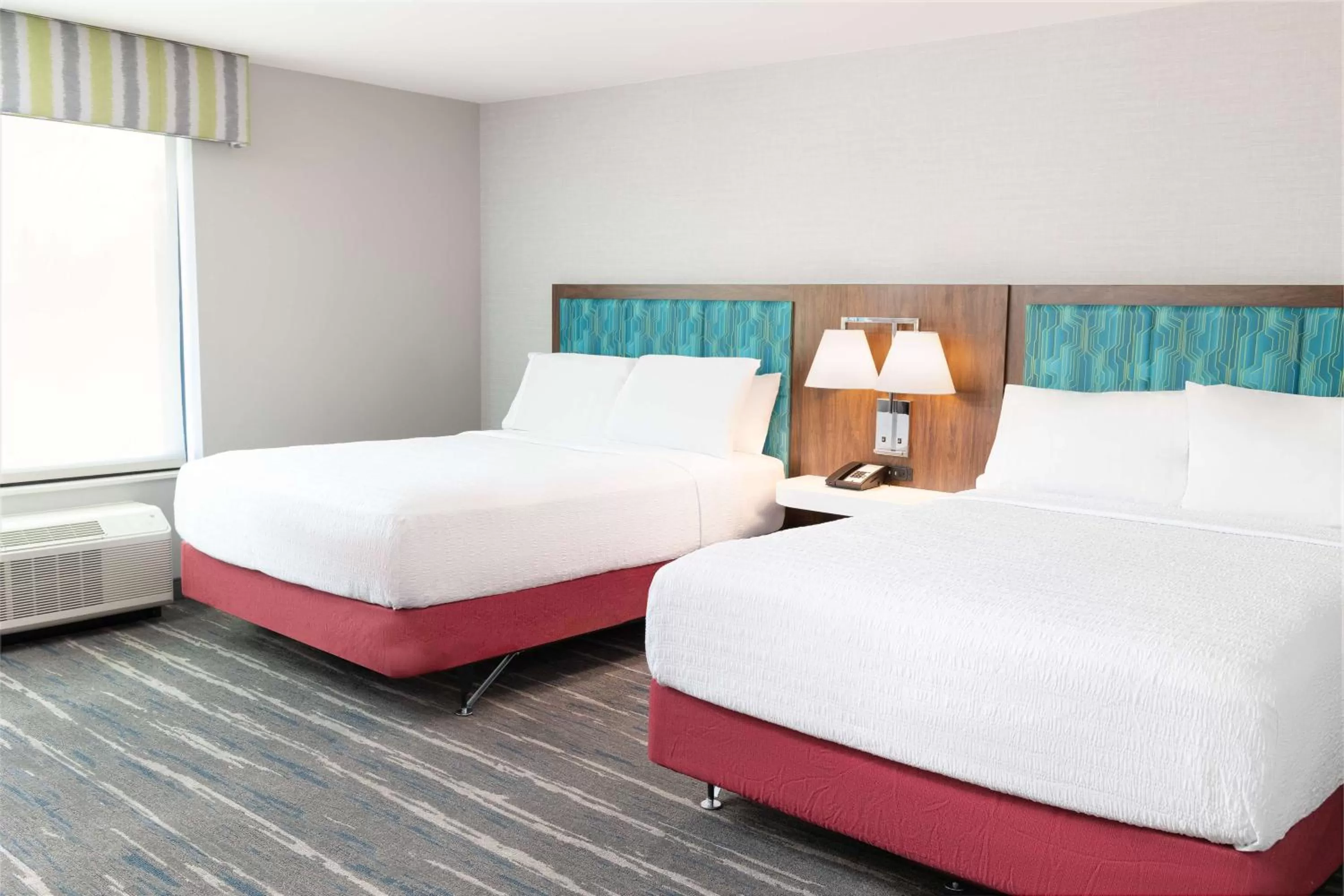 Queen Room with Two Queen Beds in Hampton Inn & Suites Santa Rosa Sonoma Wine Country