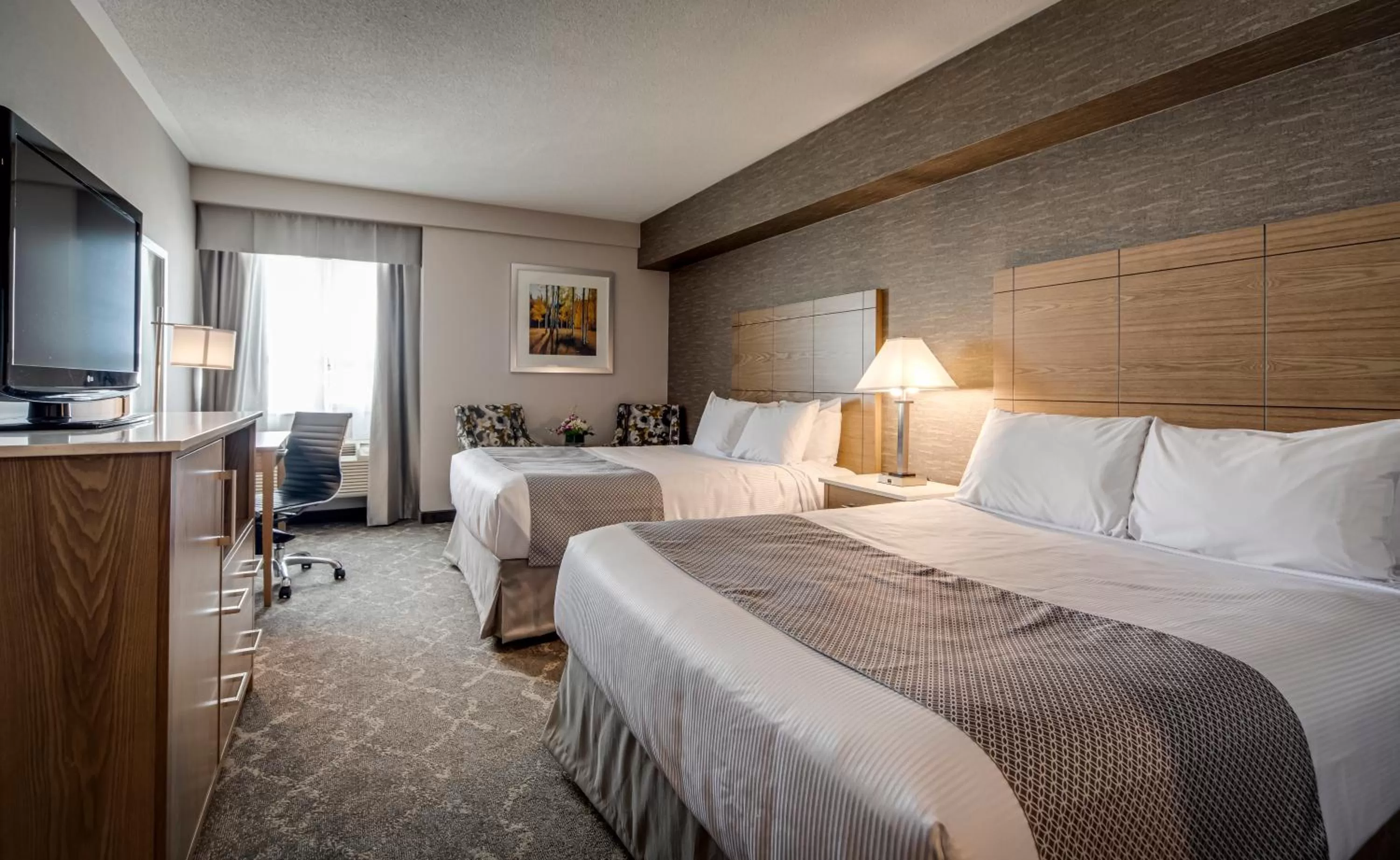 Standard Room with Two Queen Beds in Monte Carlo Inn Vaughan Suites