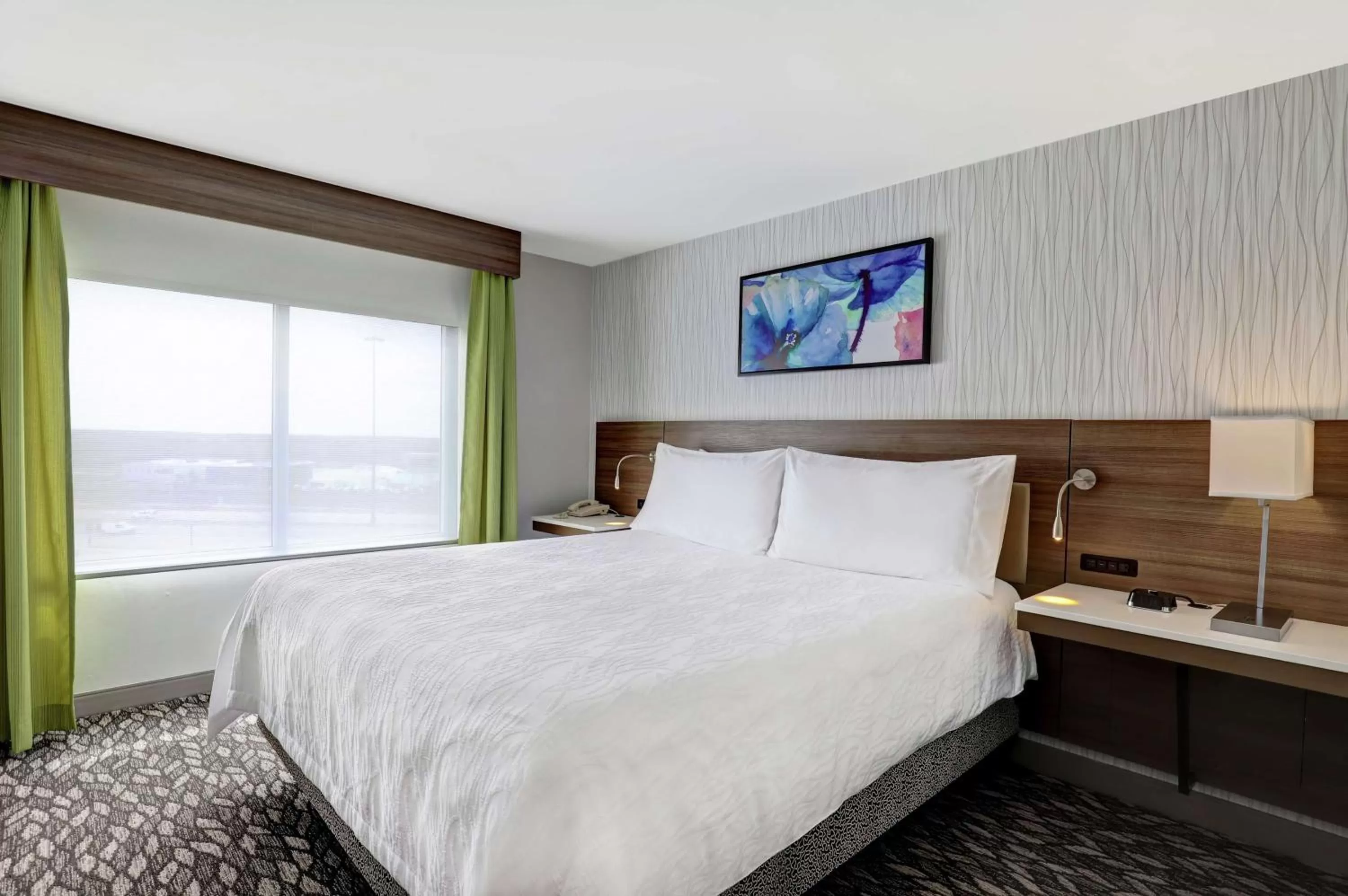 One-Bedroom King Suite with Sofa Bed in Hilton Garden Inn Toronto/Ajax