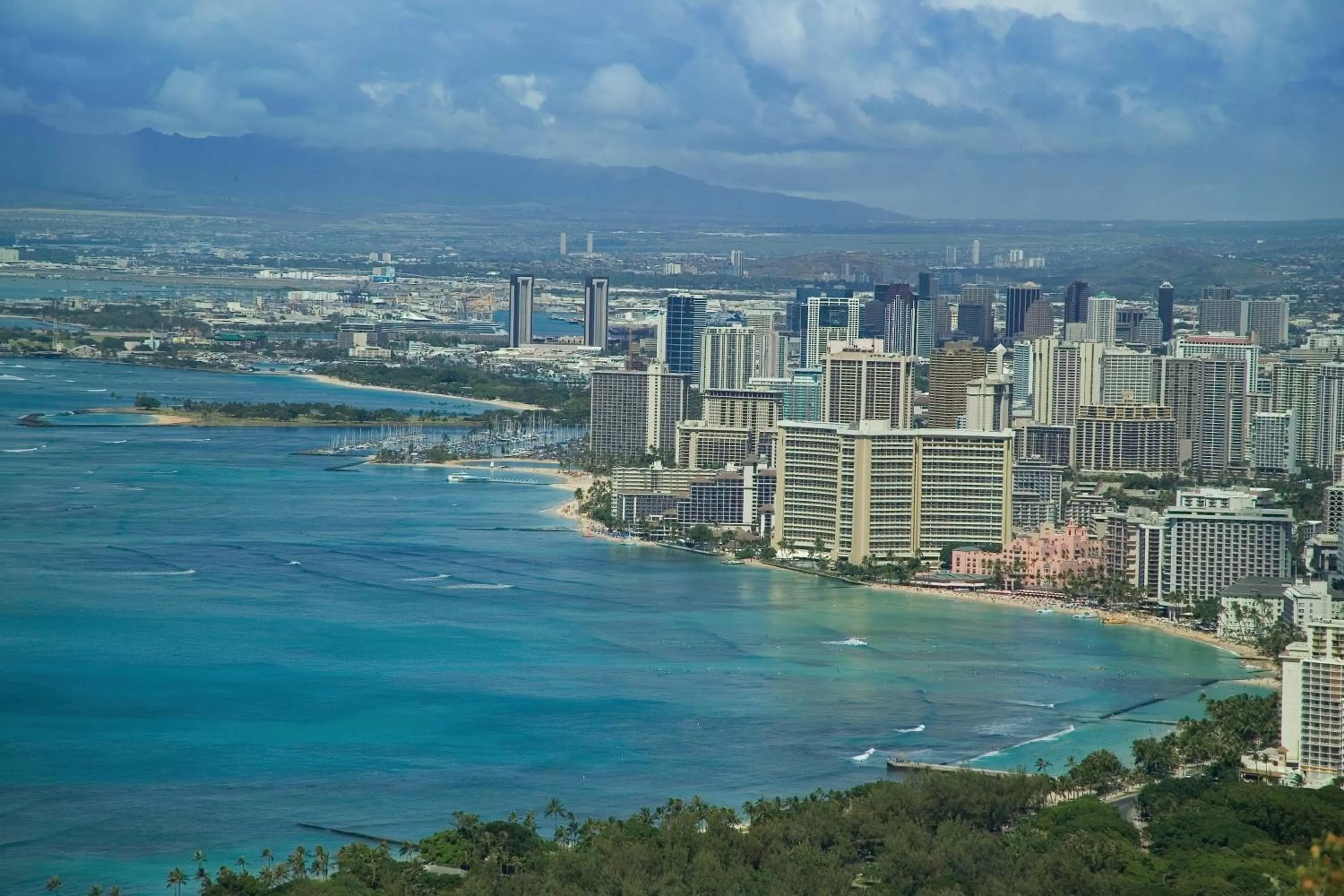Waikiki Marina Resort at the Ilikai